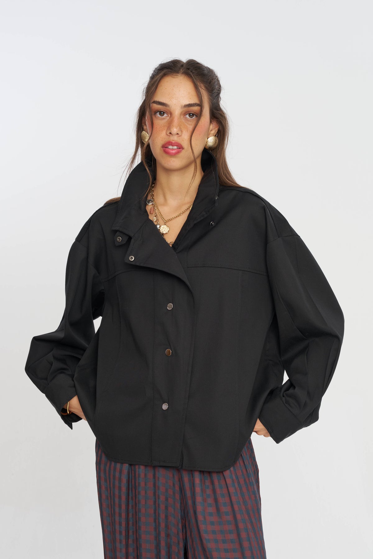 Toptan Düğme Detaylı Tencel Karışımlı Kadın Ceket Siyah
