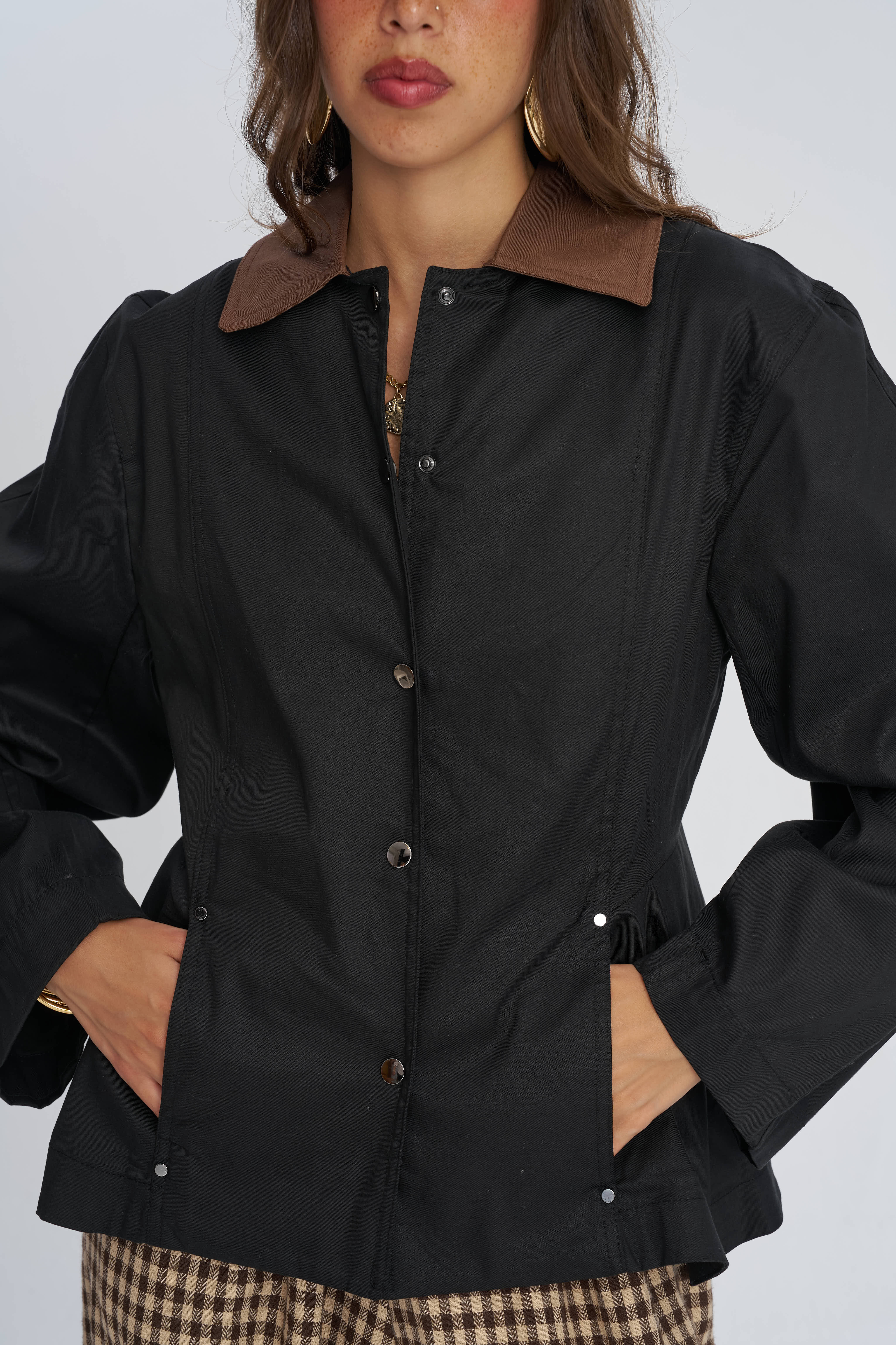 Toptan Kontrast Yakalı Tencel Karışımlı Kadın Ceket Siyah