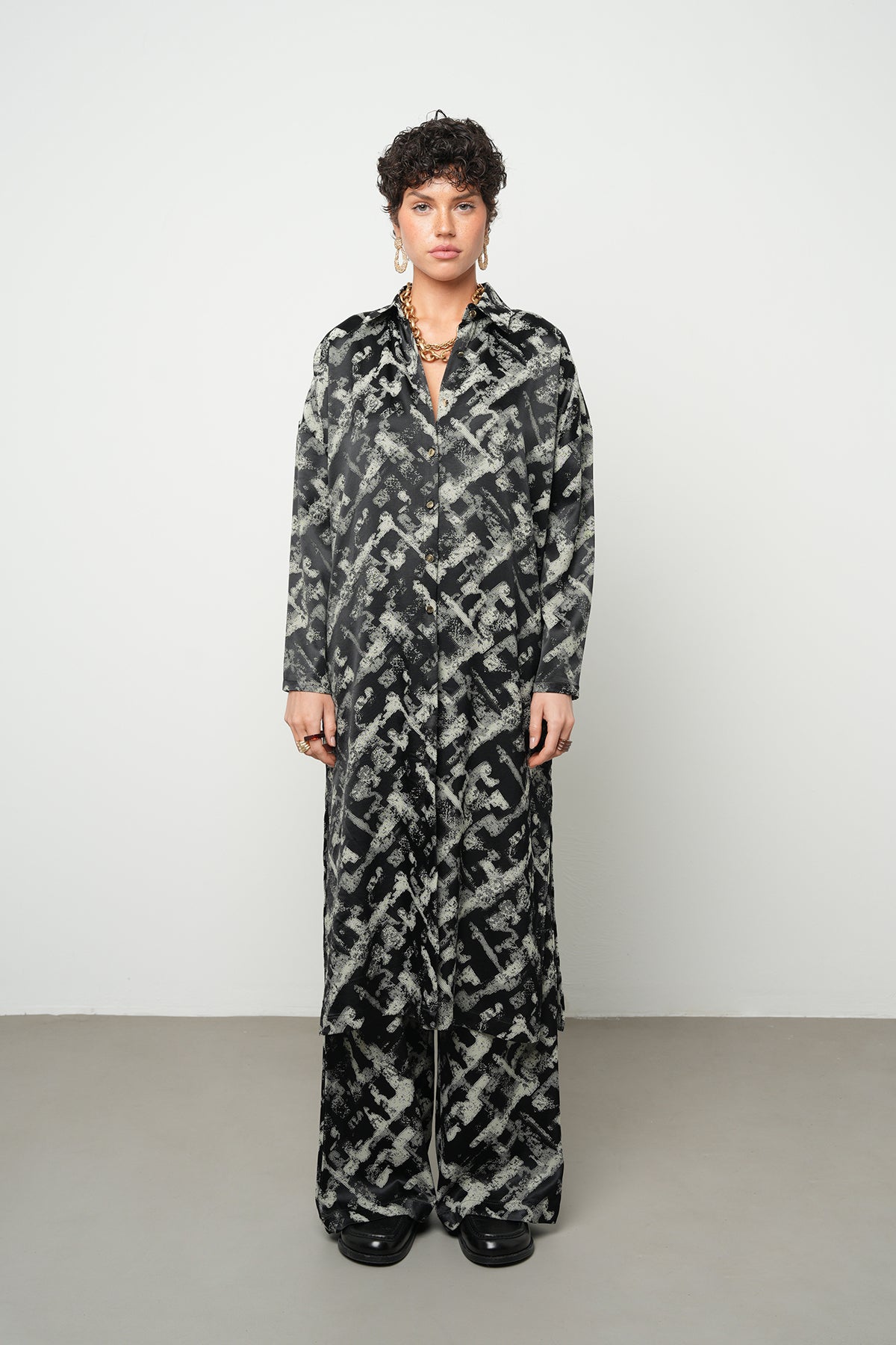 Orfeonegro Siyah Çizgi Desenli Tunik Gömlek