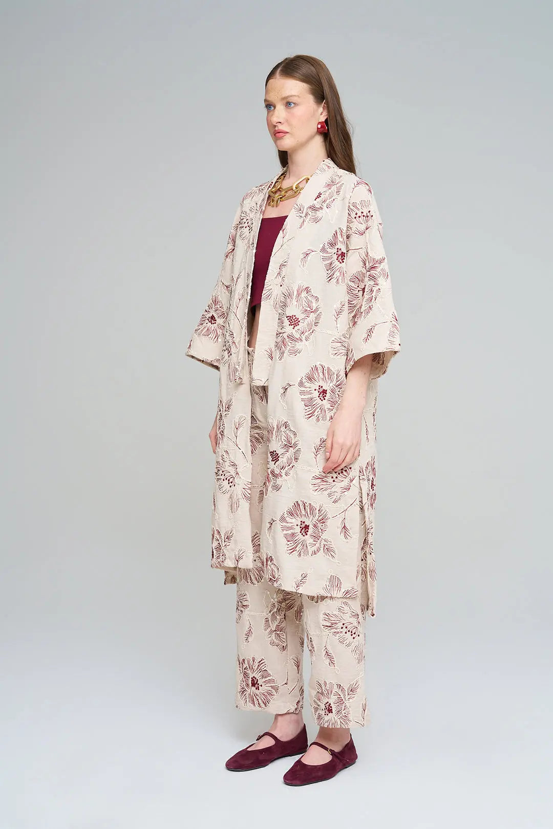 Çiçek Nakışlı ve Payet Detaylı Oversize Kimono Bordo ORFEONEGRO