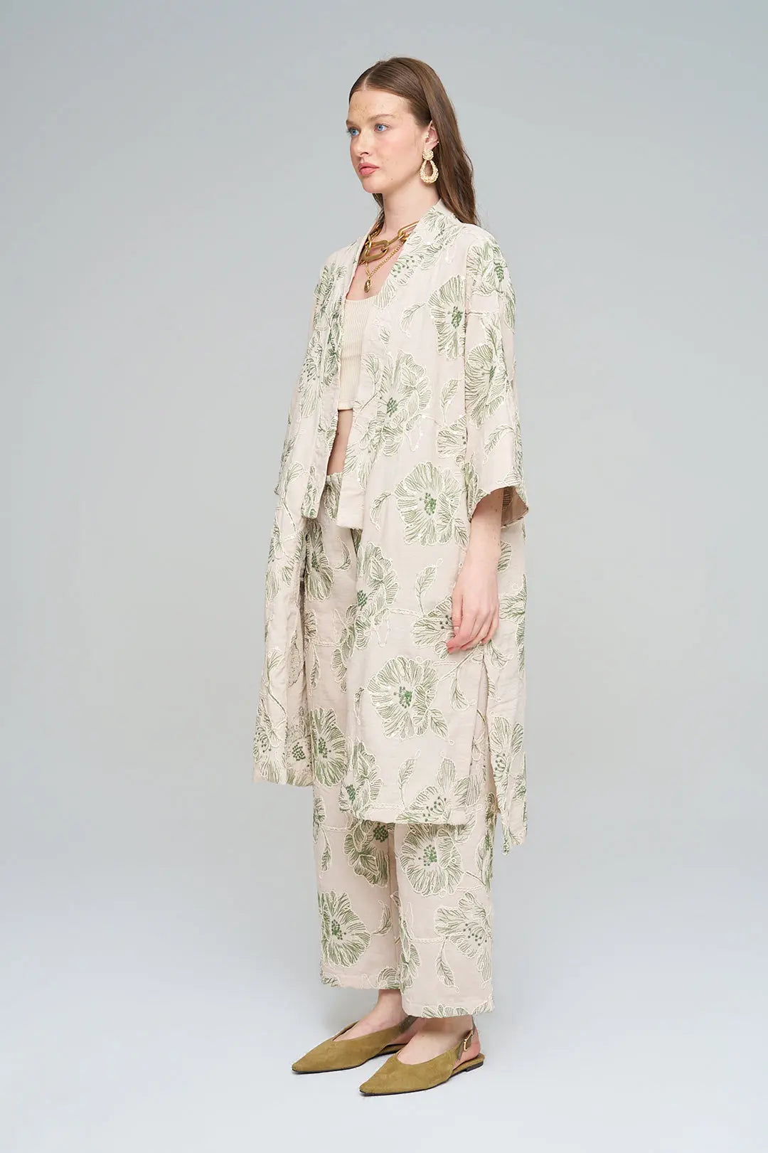 Çiçek Nakışlı ve Payet Detaylı Oversize Kimono Yeşil ORFEONEGRO