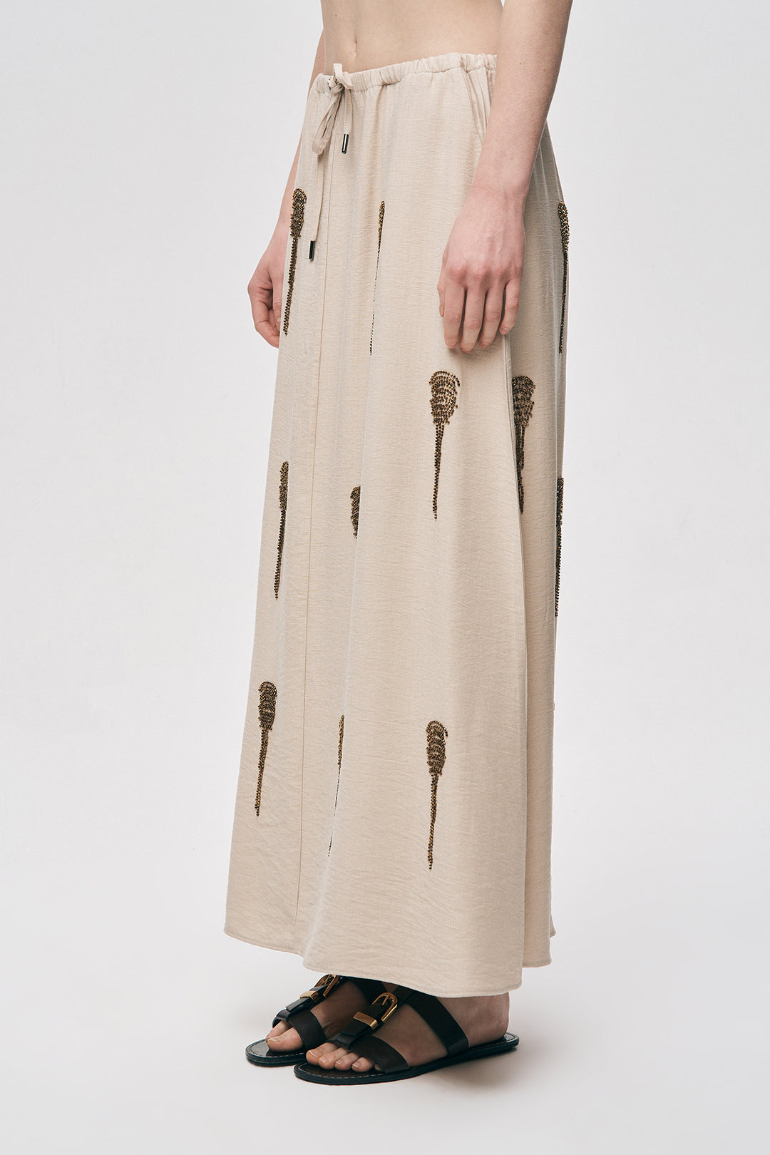 Orfeonegro Boncuk İşlemeli Beli Lastikli ve Bağcıklı Uzun Etek A.Bej