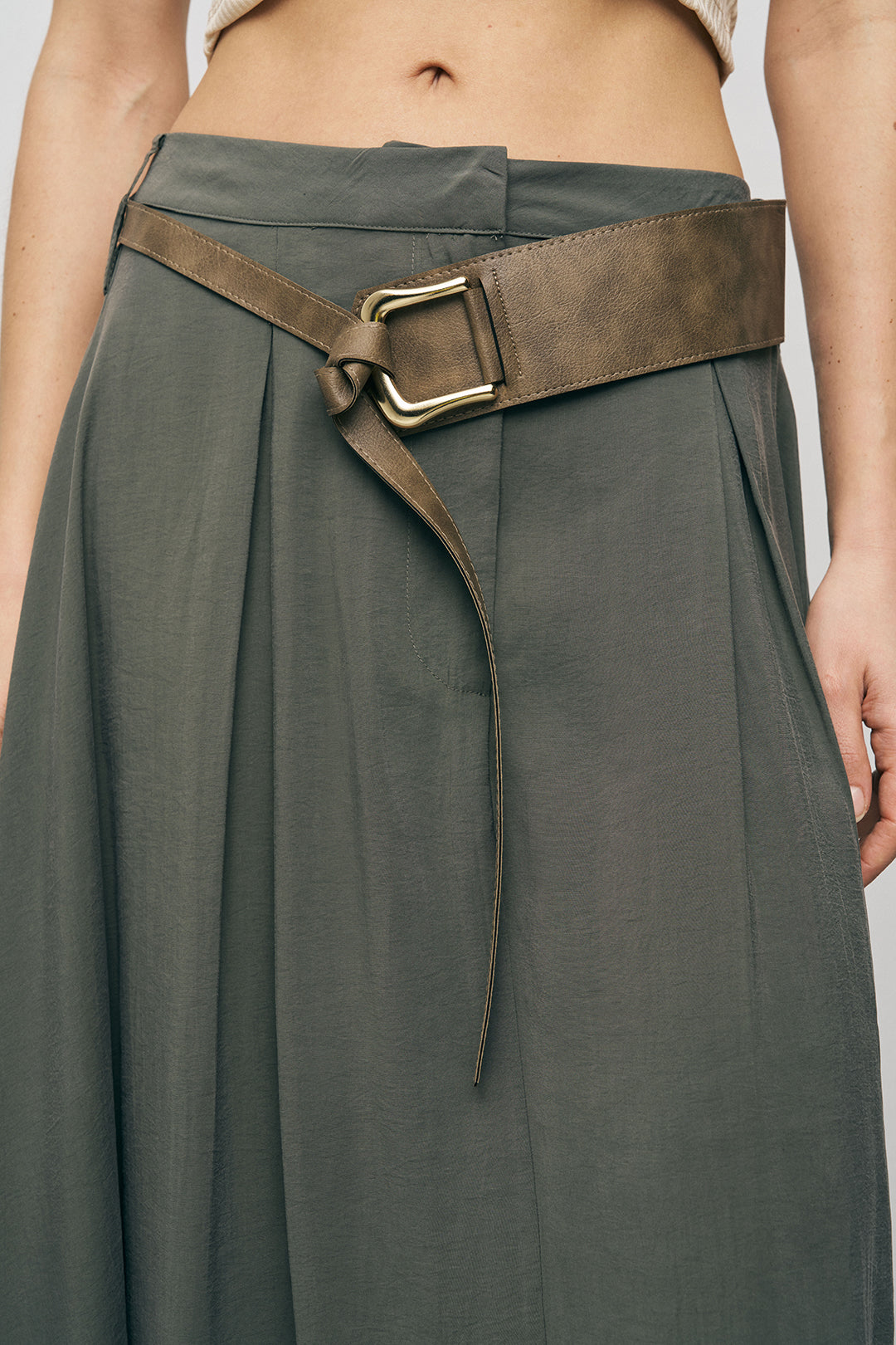 Orfeonegro Kemerli Kloş Haki Midi Etek