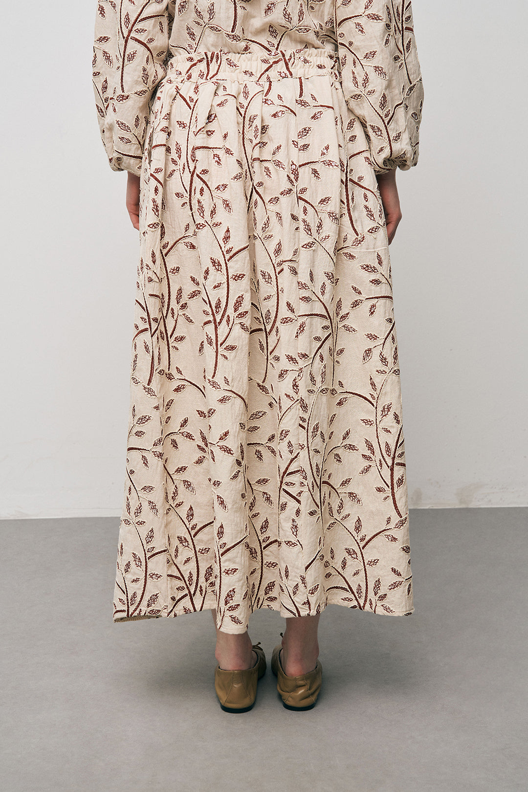 Otantik Desenli Tiril Tiril Yazlık Bordo Etek