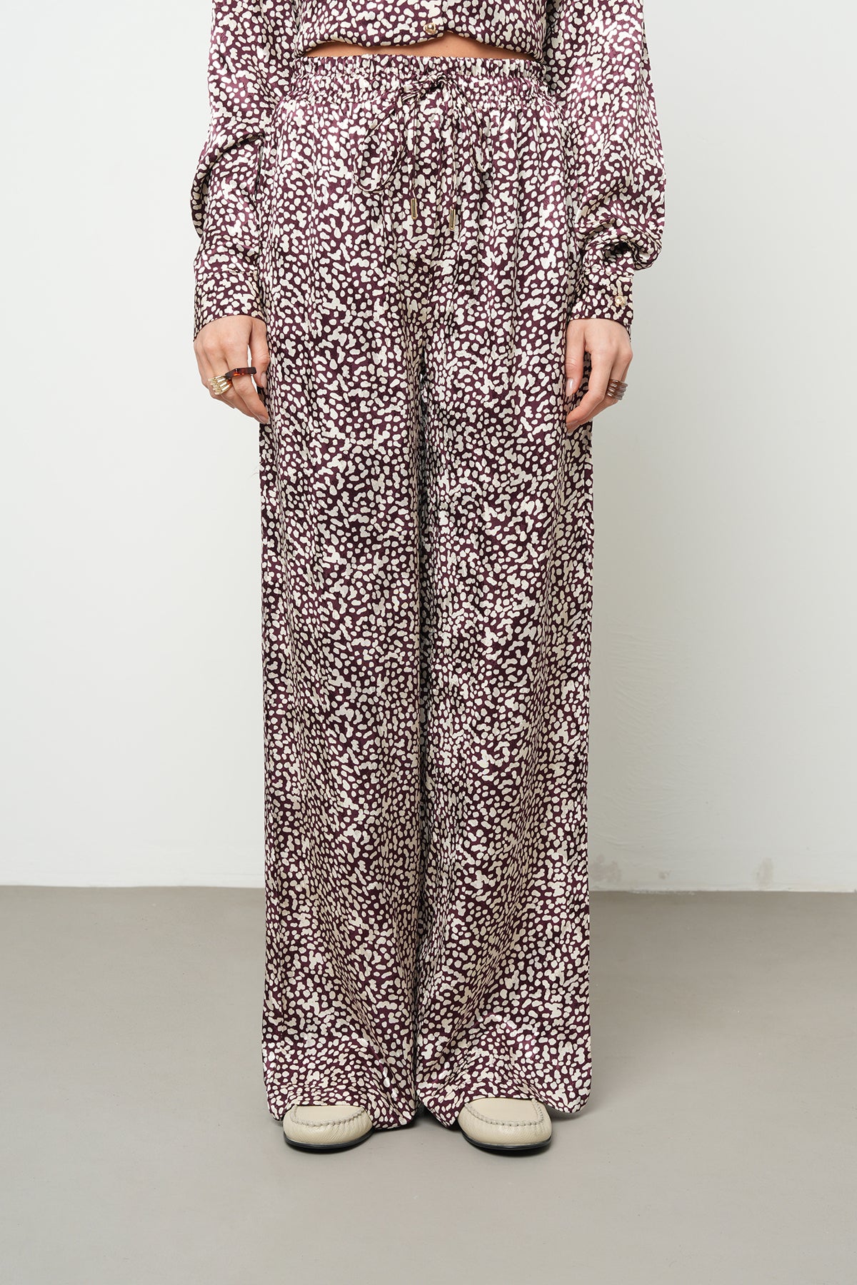 Desenli Saten Bol Paça Pantolon