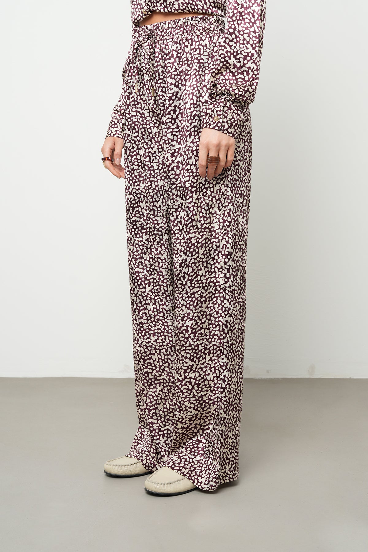 Desenli Saten Bol Paça Pantolon