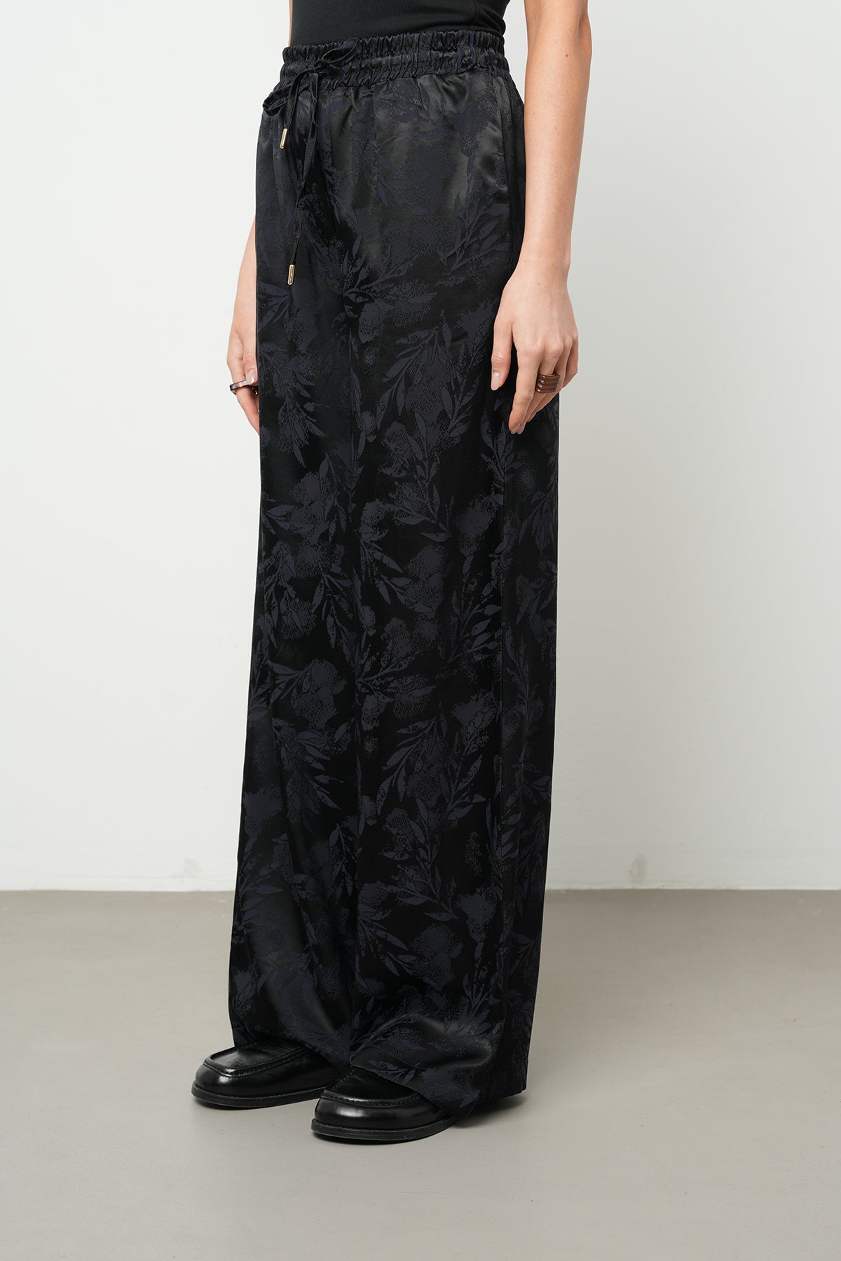Orfeonegro Siyah Desenli Saten Palazzo Pantolon