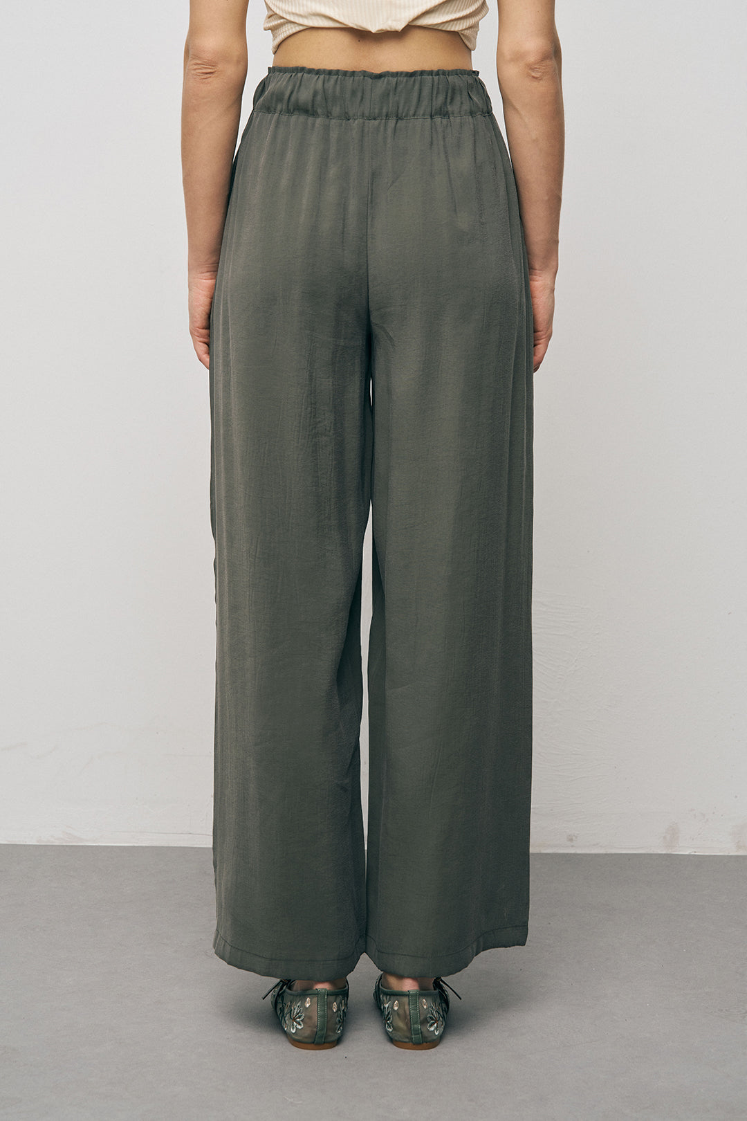 Orfeonegro Haki Beli Bağcıklı Lastikli Bol Paça Pantolon