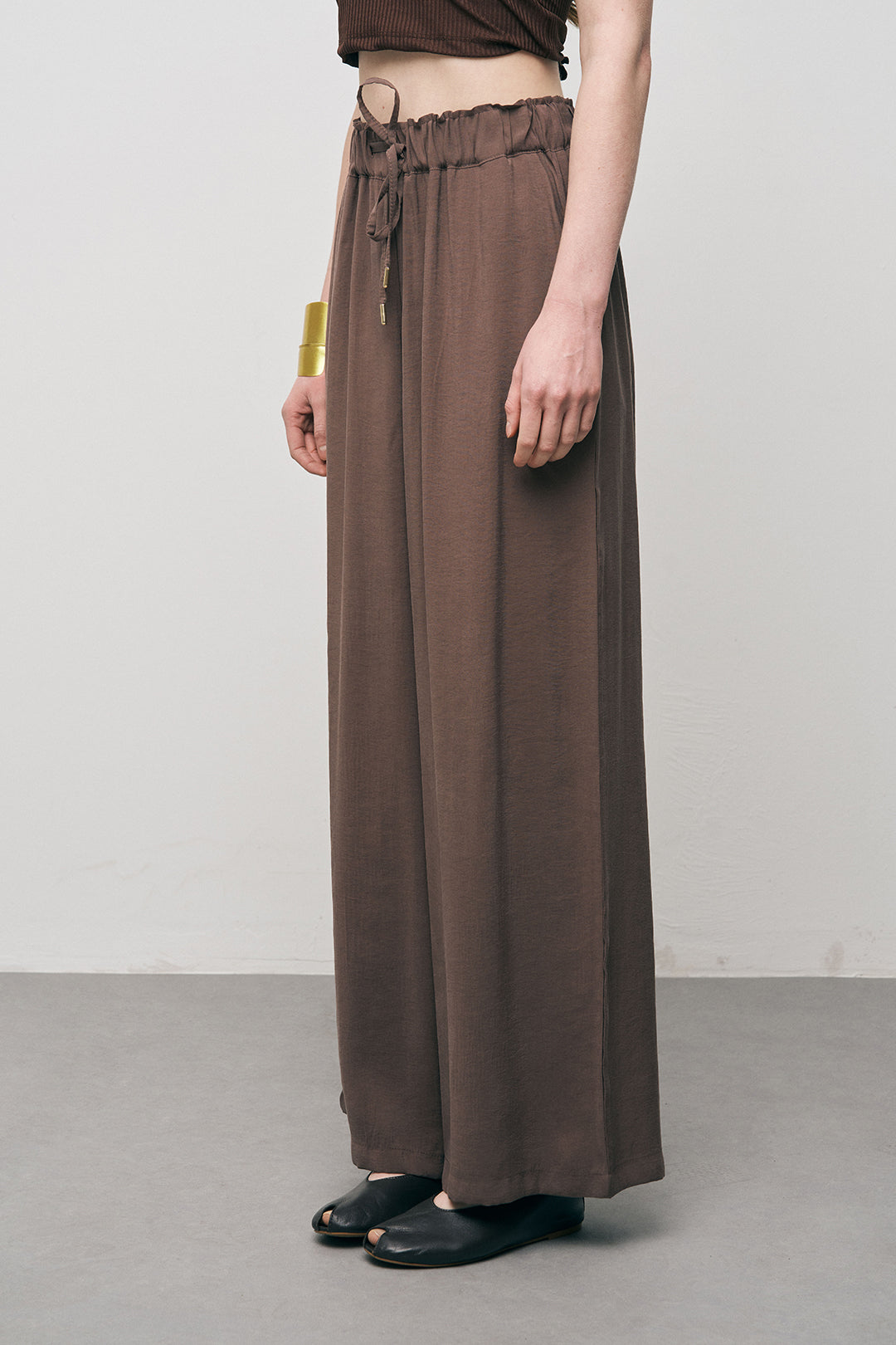 Orfeonegro Kahverengi Beli Bağcıklı Lastikli Bol Paça Pantolon