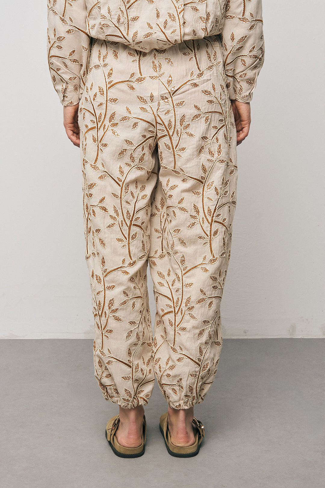 Orfeonegro Yaprak Nakışlı Beli Bağcıklı Kahve Bohem Pantolon