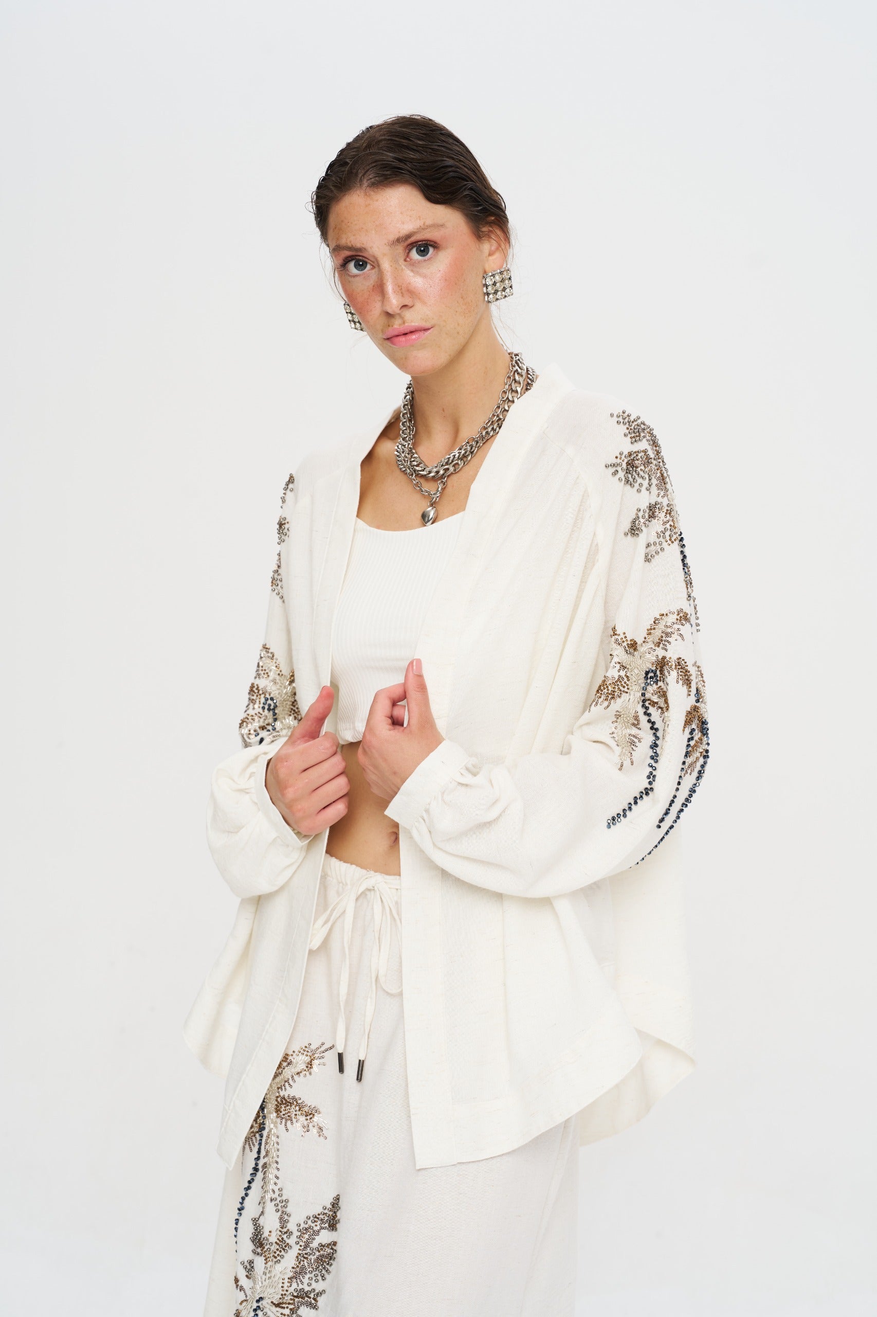 Toptan Ekru Boncuk İşlemeli Kadın Kimono