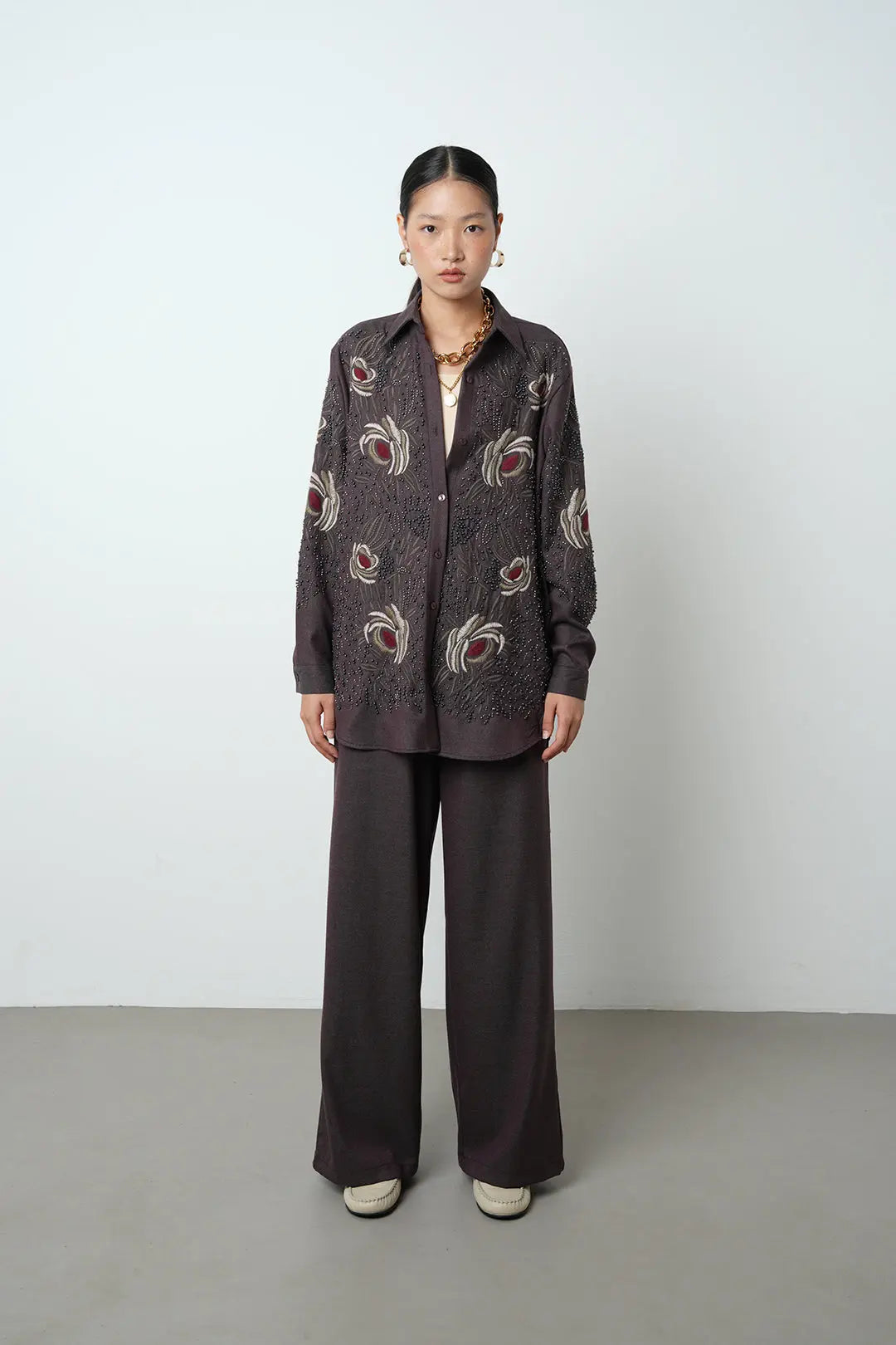 Toptan kadın çiçek desenli boncuk işlemeli oversize gömlek