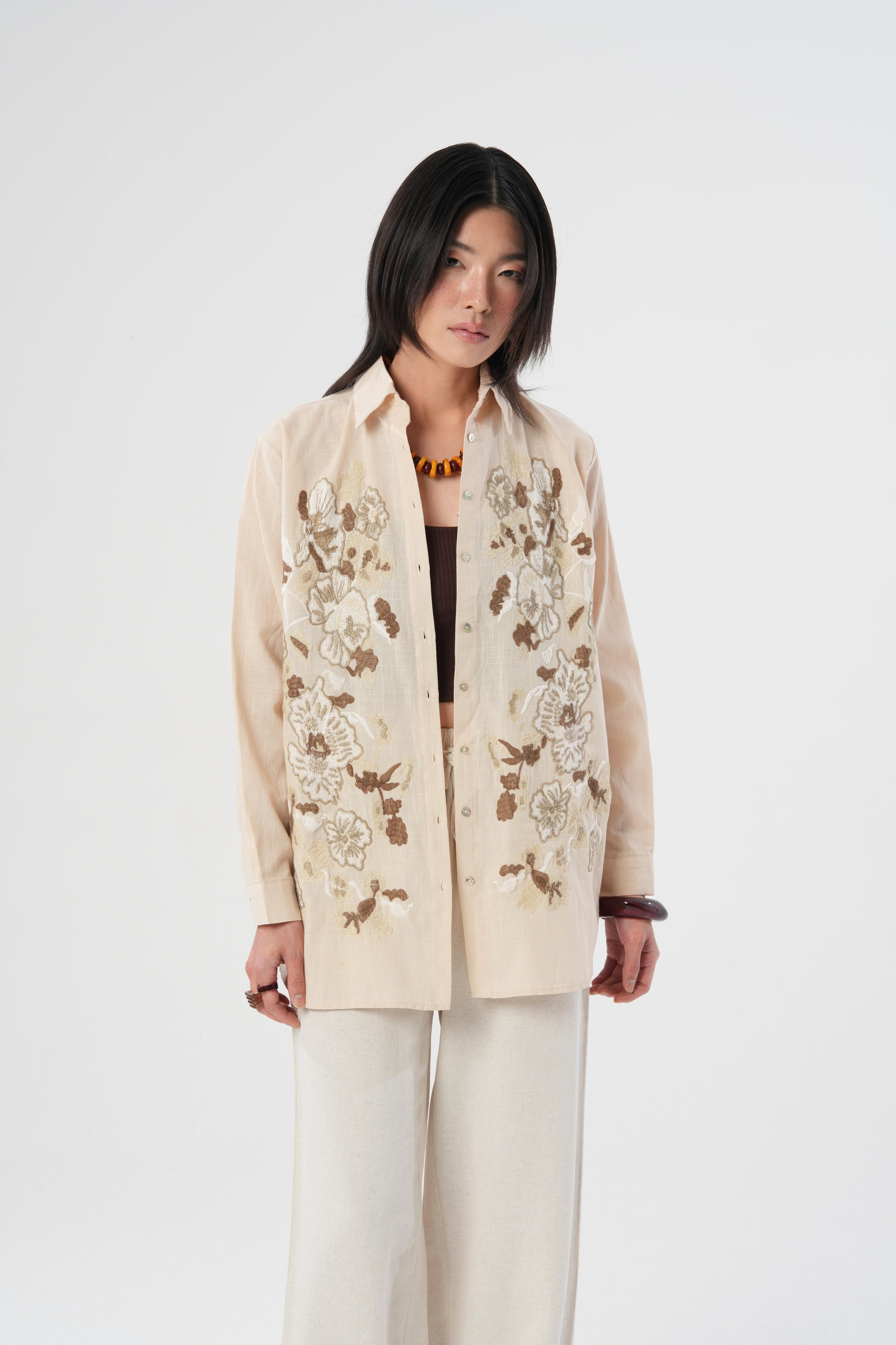 Kadın Çiçek Nakışlı Oversize Gömlek – %100 Pamuk