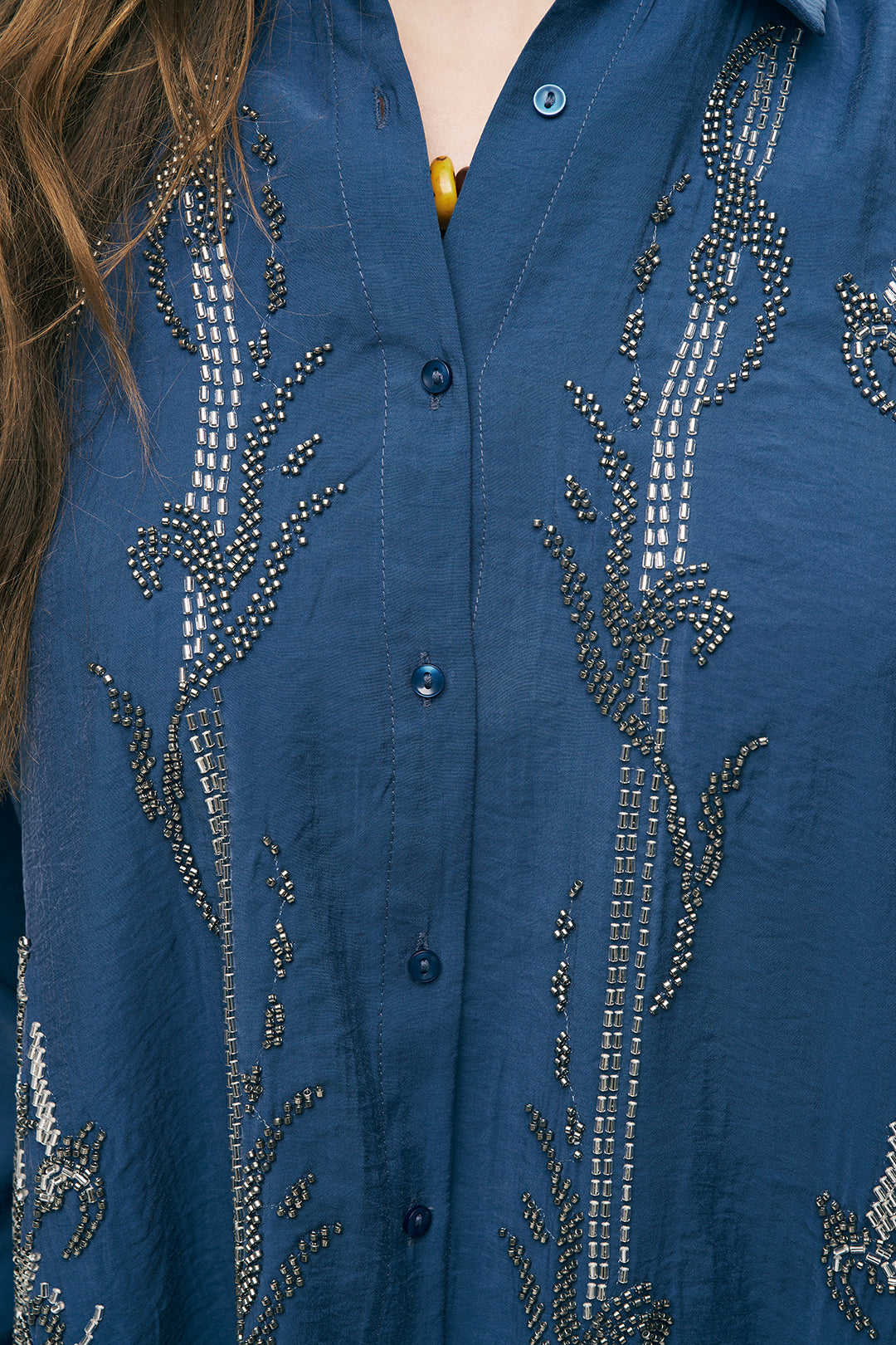 İşlemeli İndigo Oversize Gömlek