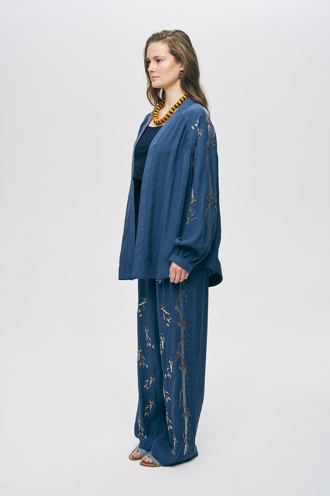 İşlemeli İndigo Kimono Ceket