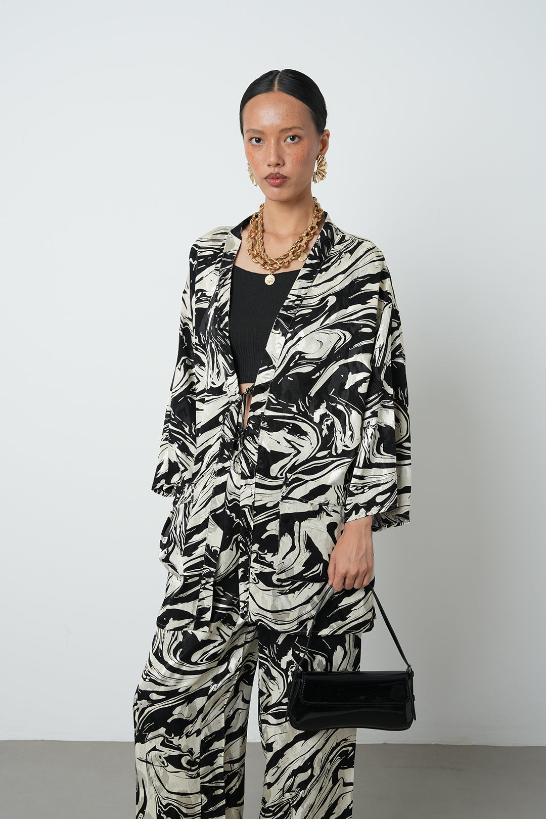 Toptan Siyah Beyaz Desenli Kimono