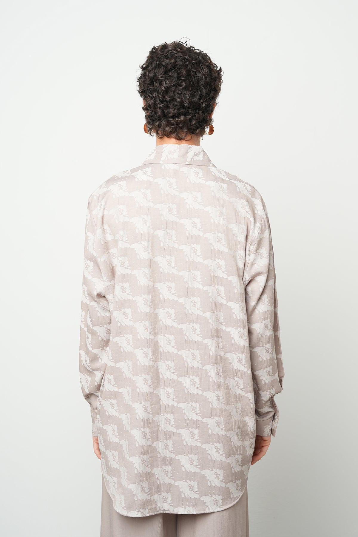 Orfeonegro Geometrik Desenli Oversize Gömlek Bej