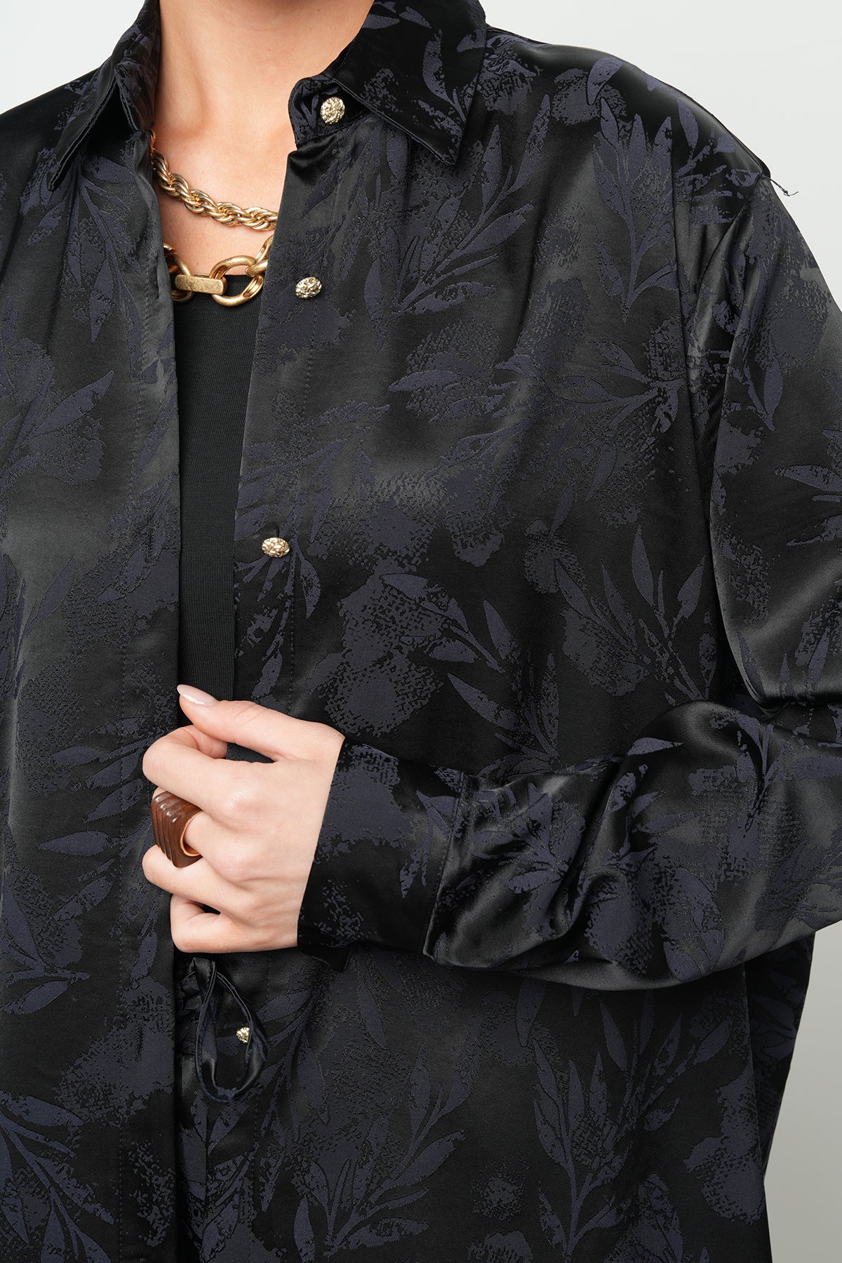 Orfeonegro Siyah Çiçek Desenli Saten Gömlek