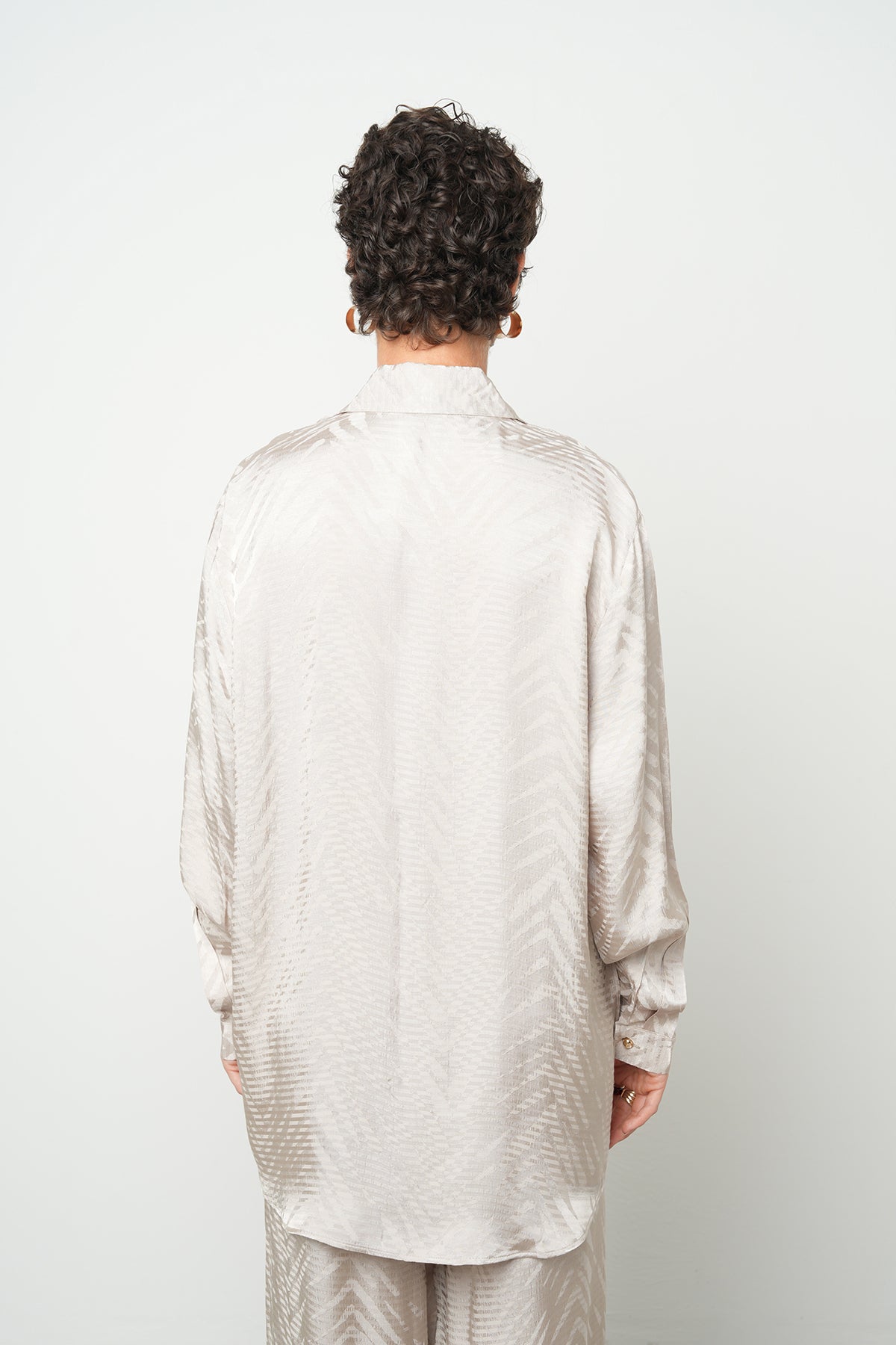 Orfeonegro Geometrik Desenli Oversize Gömlek Bej