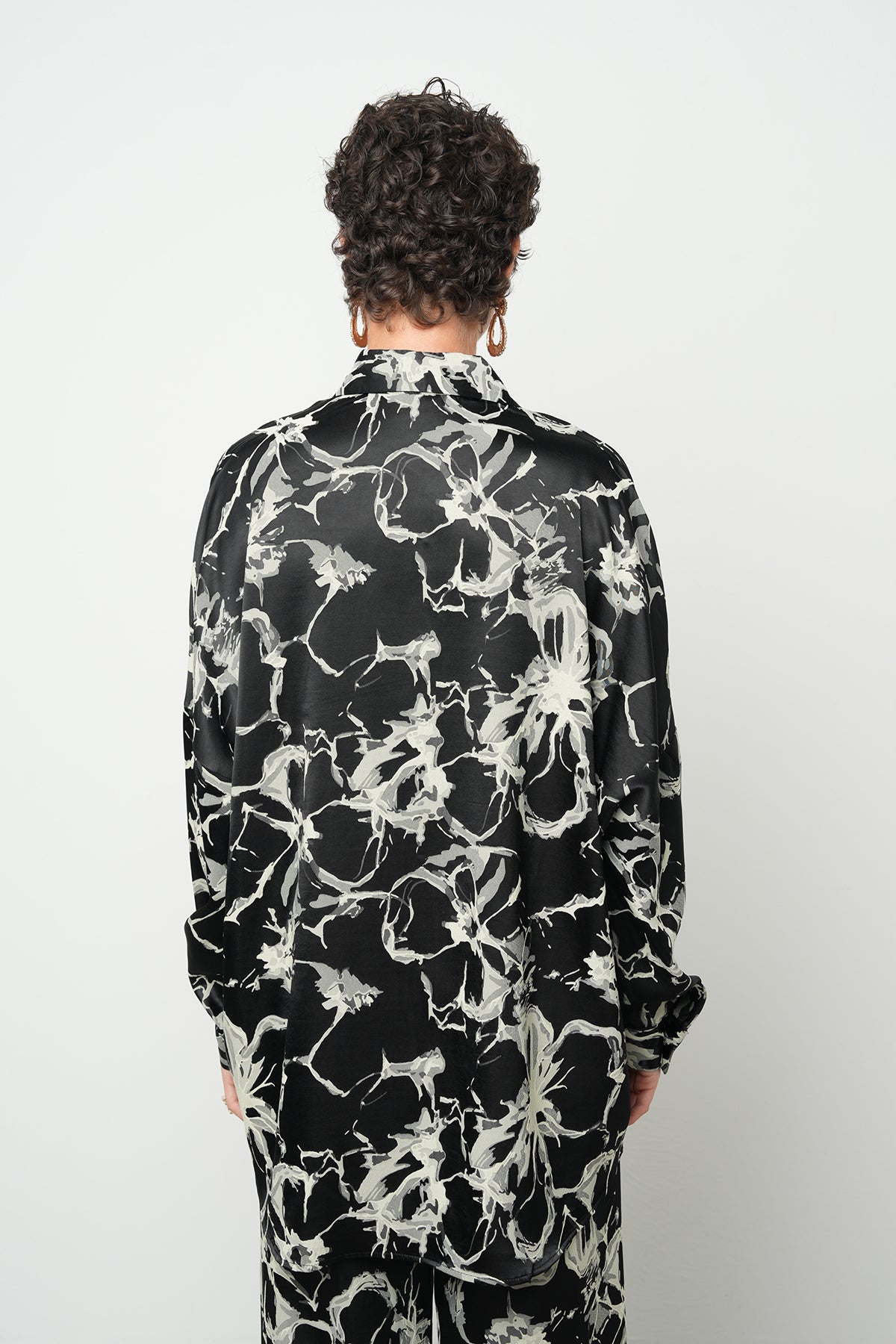 Orfeonegro Siyah Desenli Oversize Gömlek