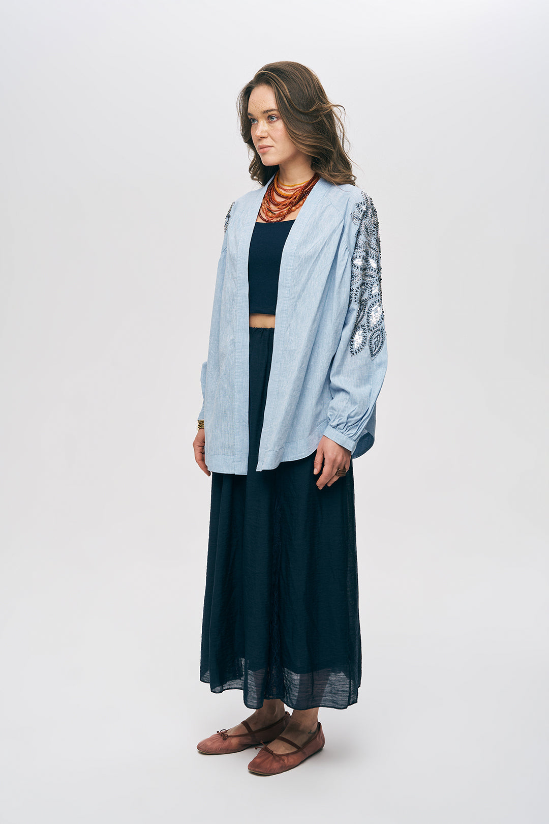 Sırtı Nakış ve Pul İşlemeli Oversize Kimono