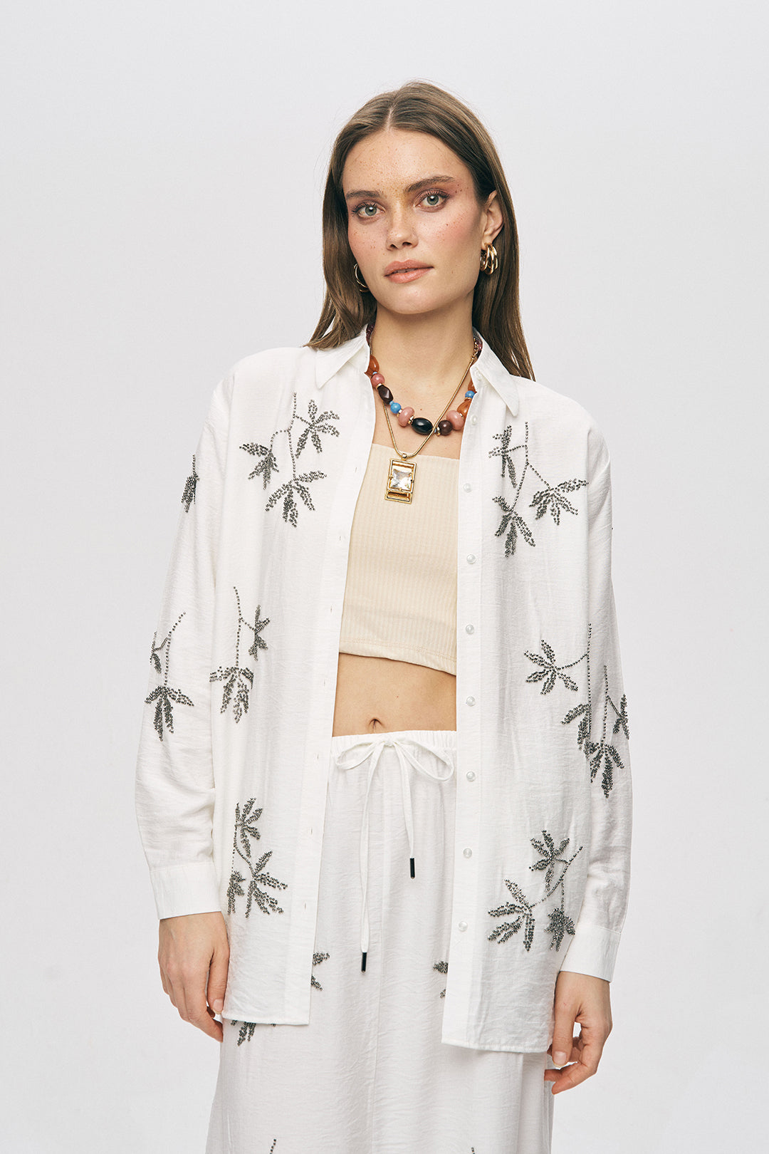 Orfeonegro  Ekru Yaprak Nakışlı Oversize Gömlek