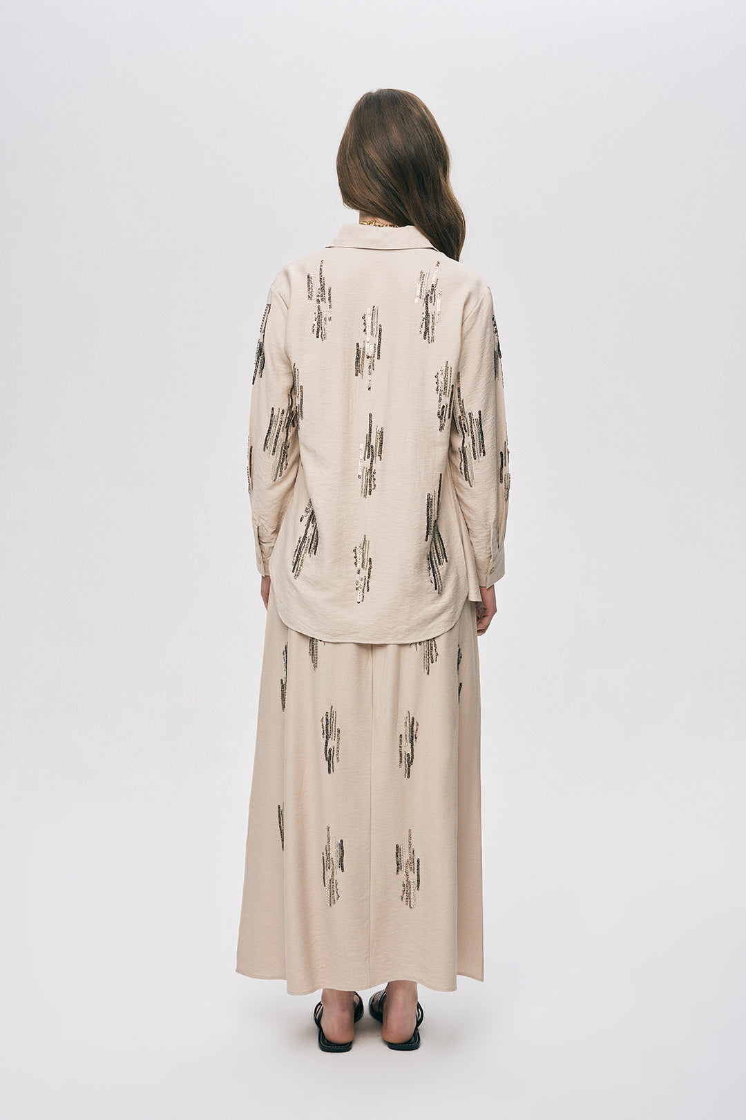 Orfeonegro Açık Bej Işıltılı Payet İşlemeli Gömlek