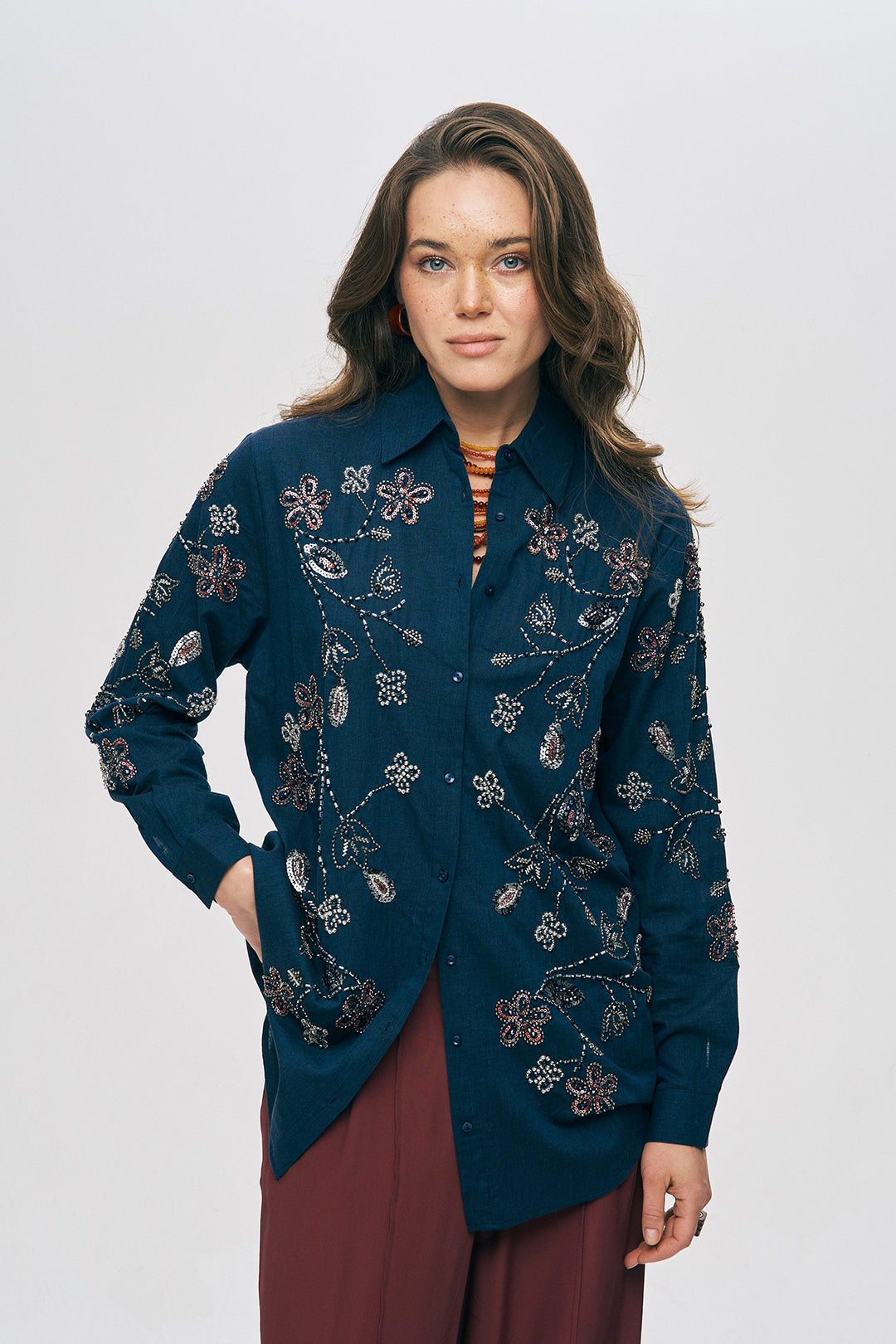Nakışlı ve İşlemeli Keten Karışımlı Oversize Gömlek Lacivert