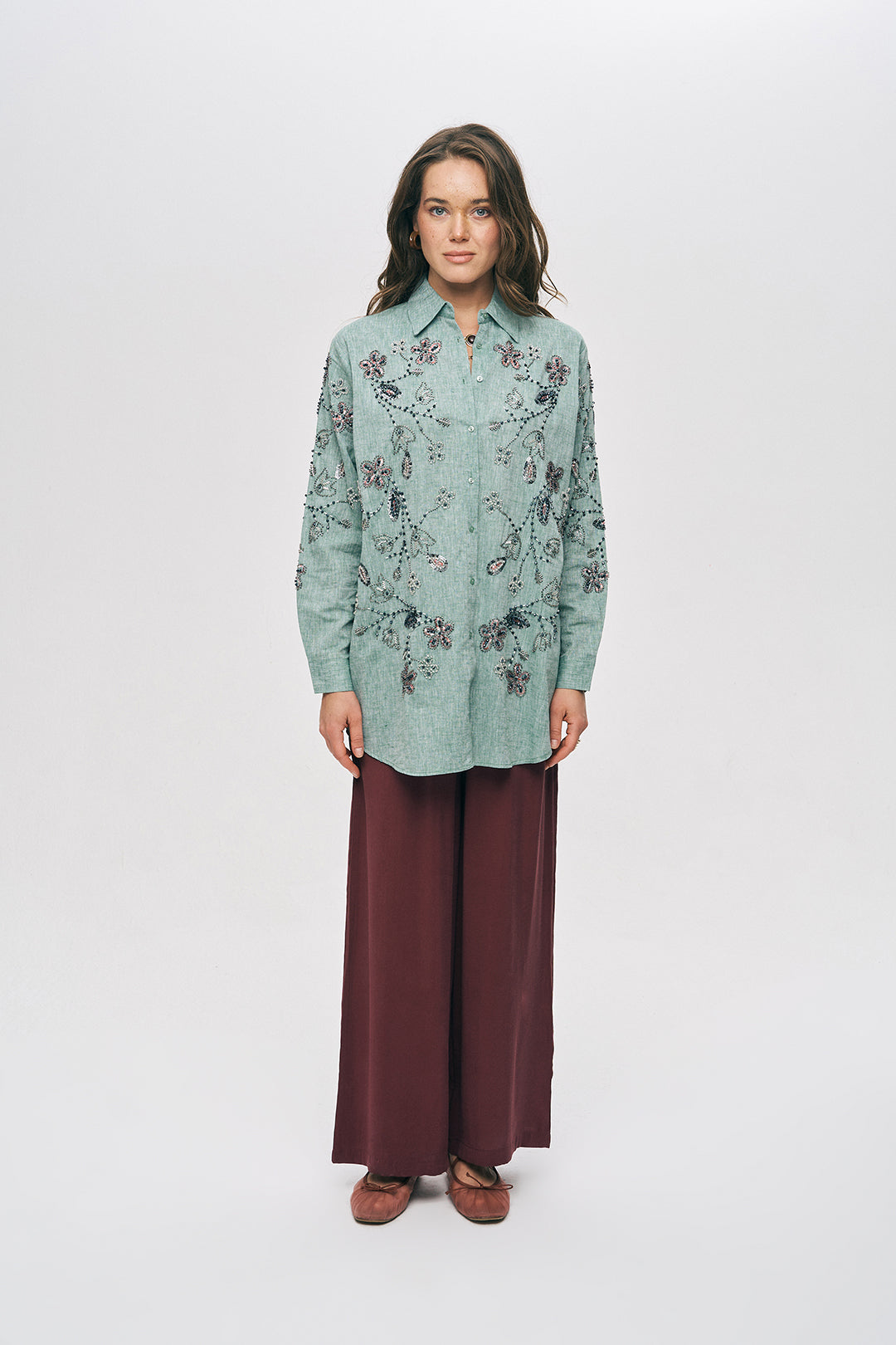 Nakışlı ve İşlemeli Keten Karışımlı Oversize Gömlek Yeşil