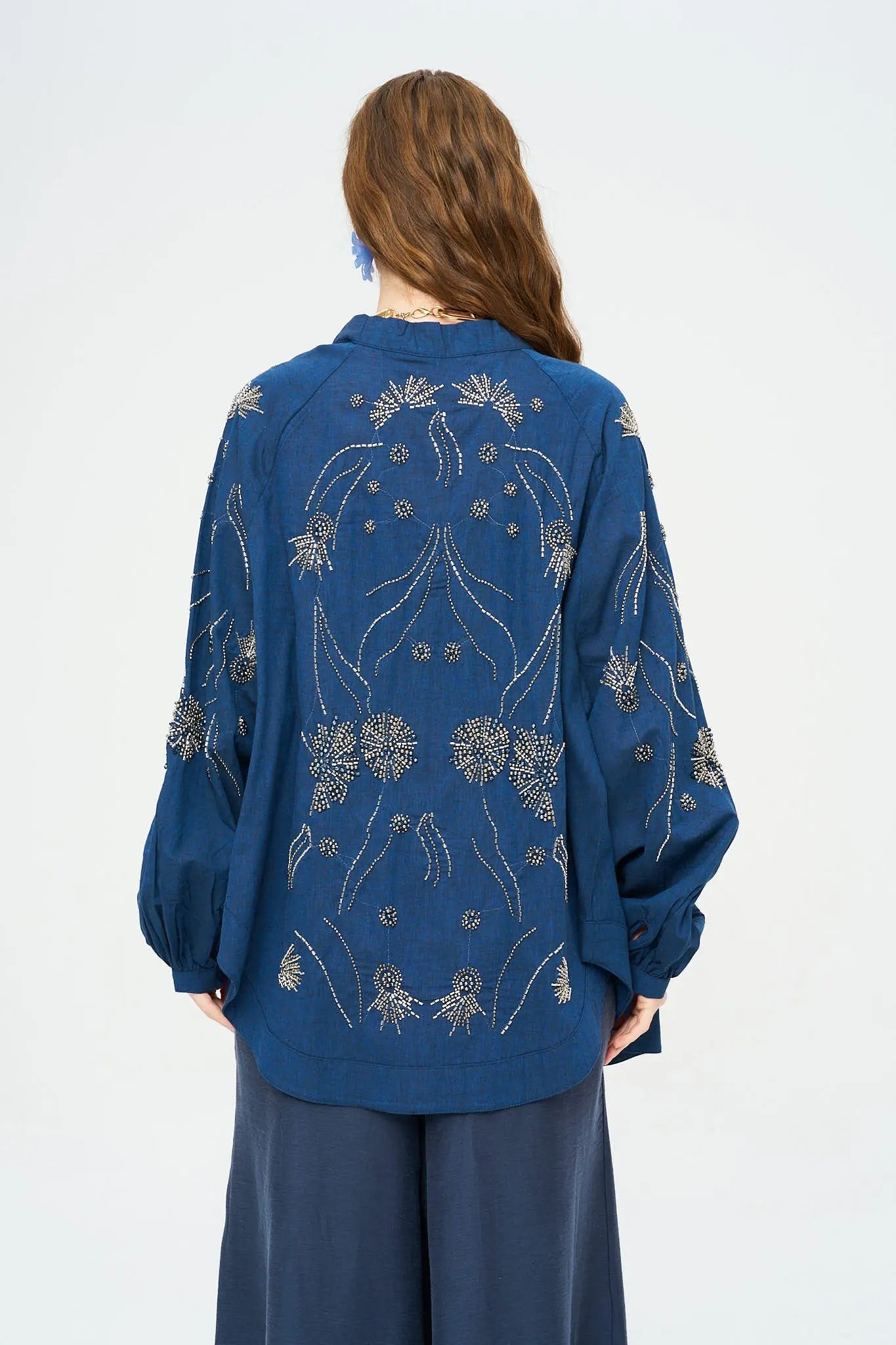 Orfeonegro Sırt ve Kol Boncuk İşlemeli Oversize Kimono Laci ORFEONEGRO