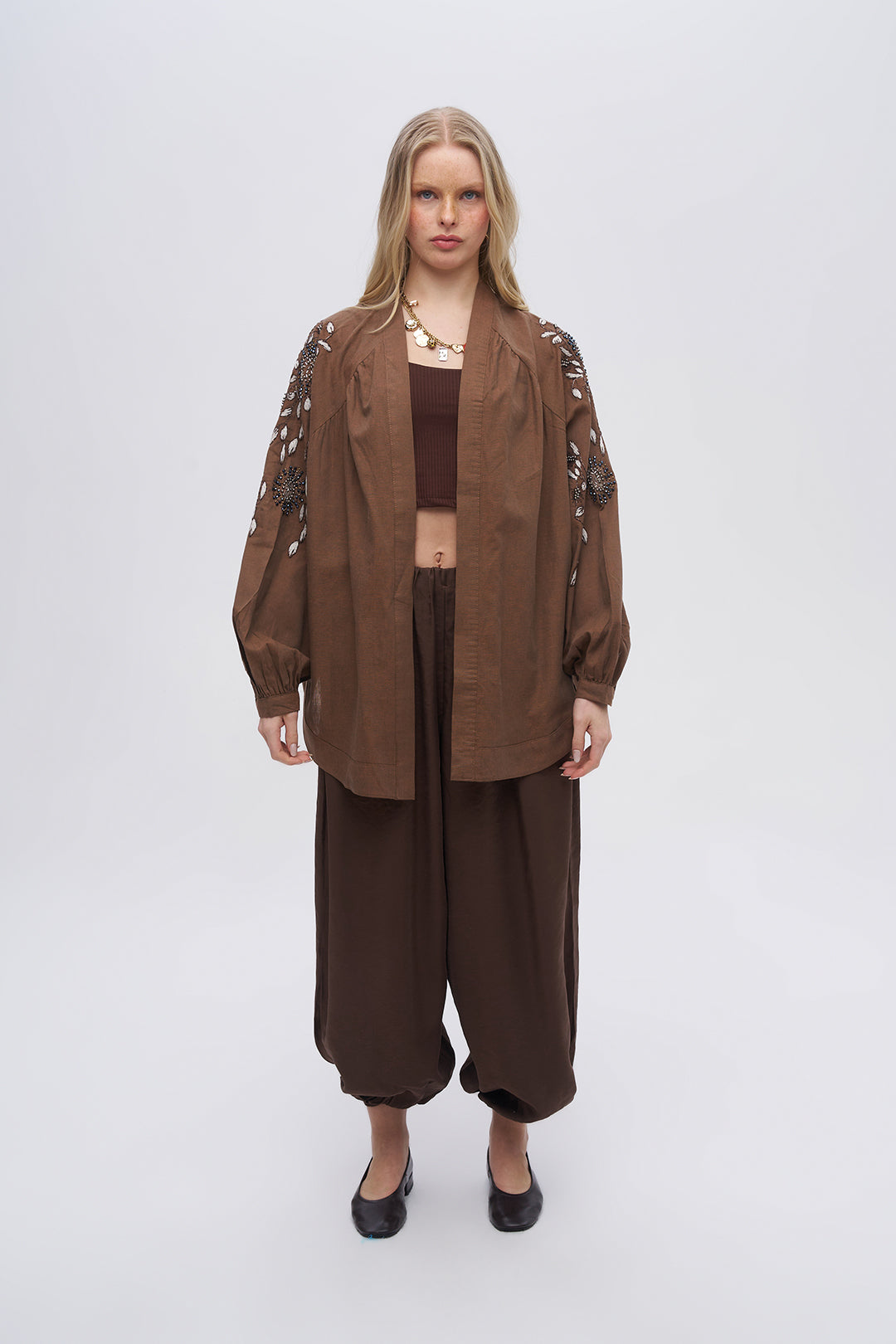 Kolu ve Sırtı İşlemeli Oversize Kimono Kahve