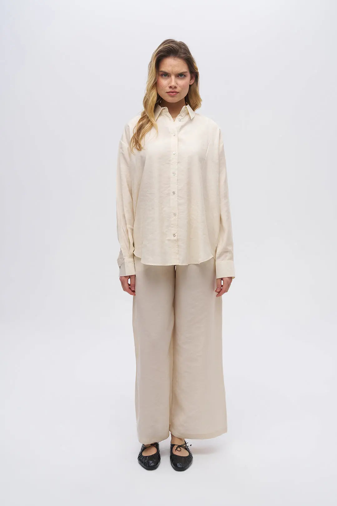 Orfeonegro Ekru Oversize Basic Uzun Kollu Gömlek ORFEONEGRO