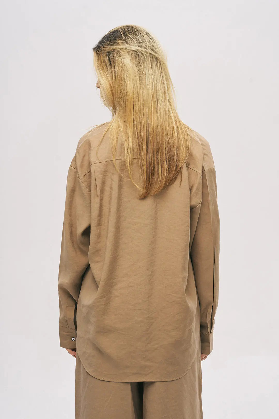 Orfeonegro Karamel Oversize Basic Uzun Kollu Gömlek ORFEONEGRO
