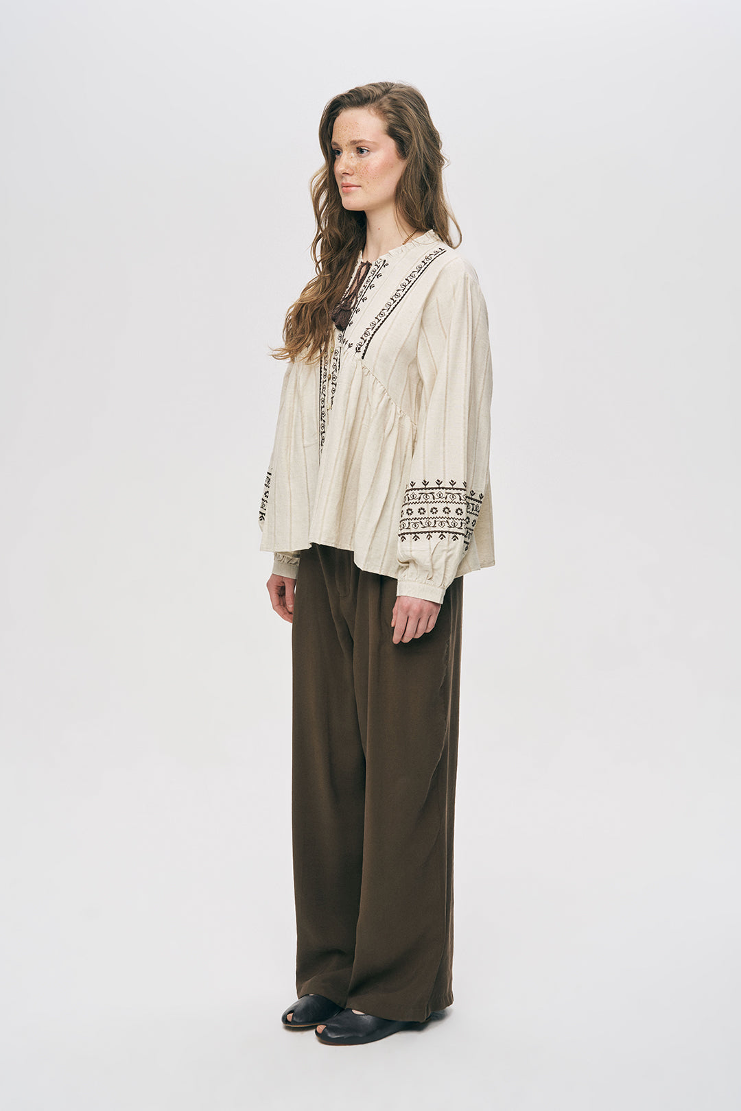 Orfeonegro Nakış İşlemeli ve Püskül Detaylı Bohem Gömlek