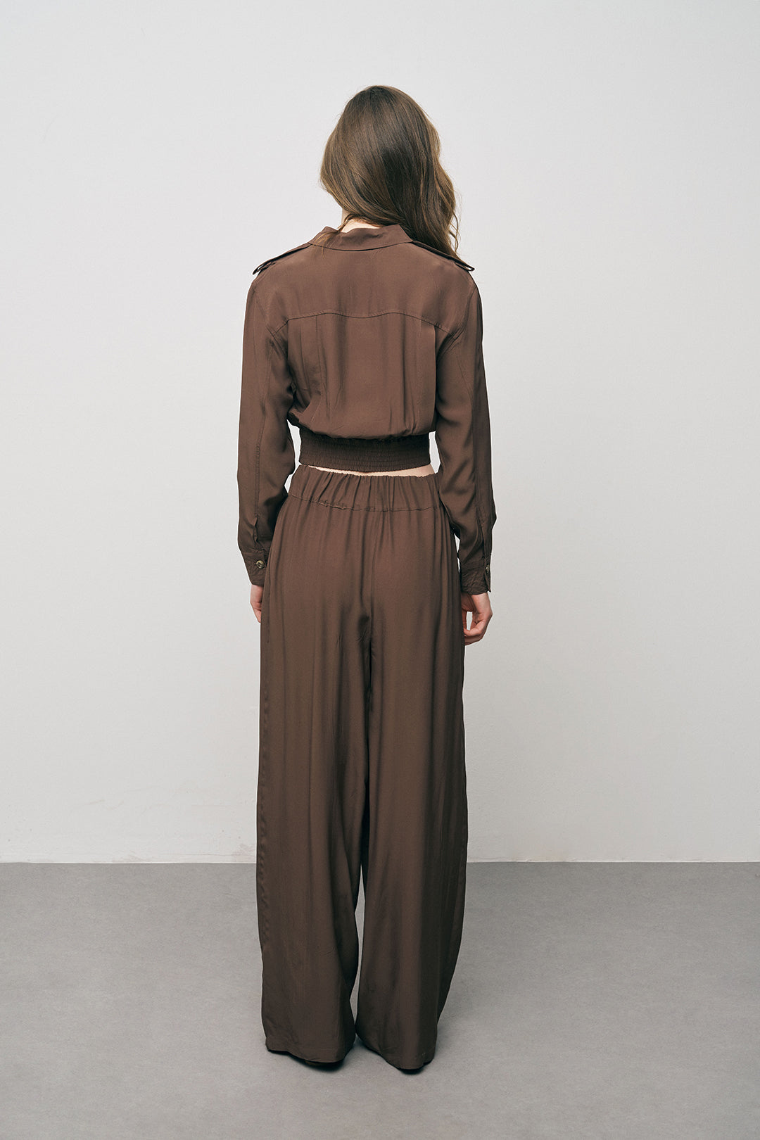 Orfeonegro Kahverengi Kruvaze Detaylı Crop Tasarım Gömlek