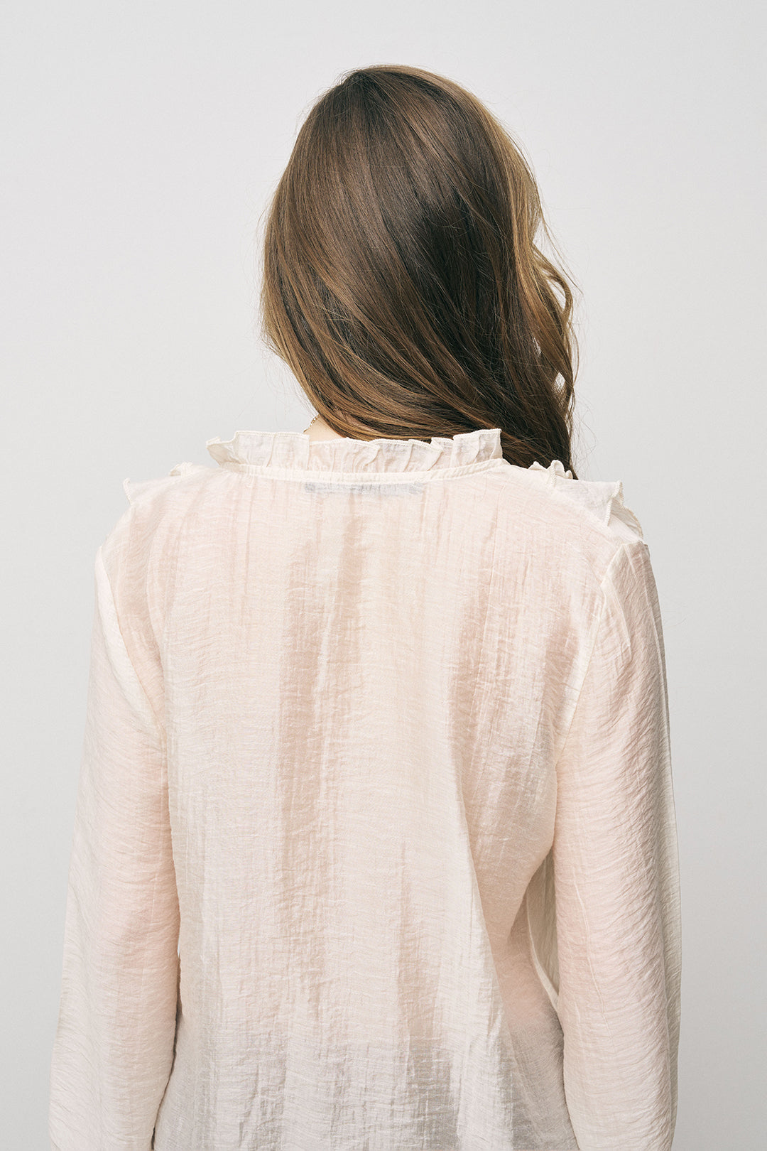 Orfeonegro Ekru Volan Detaylı Liyosel Karışımlı Şifon Gömlek