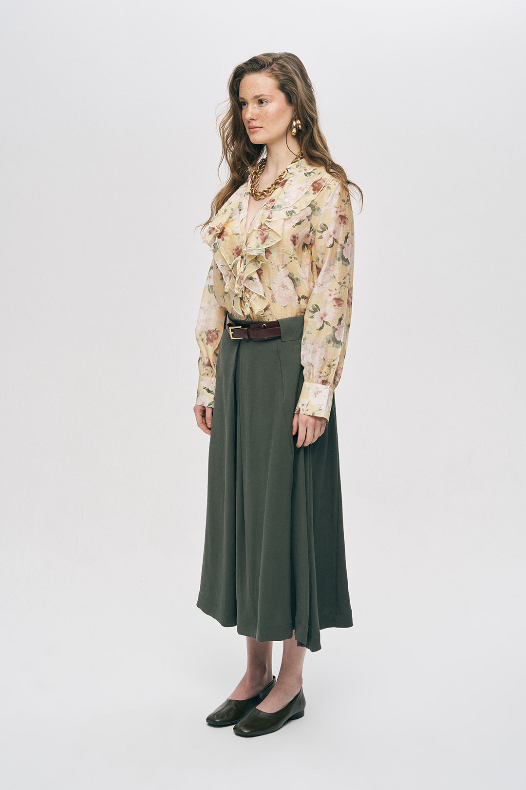 Sarı Çiçek Desenli Fırfır Detaylı Gömlek