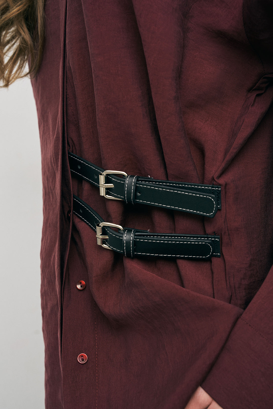 Orfeonegro Çift Kemer Aksesuarlı Bordo Uzun Kollu Gömlek