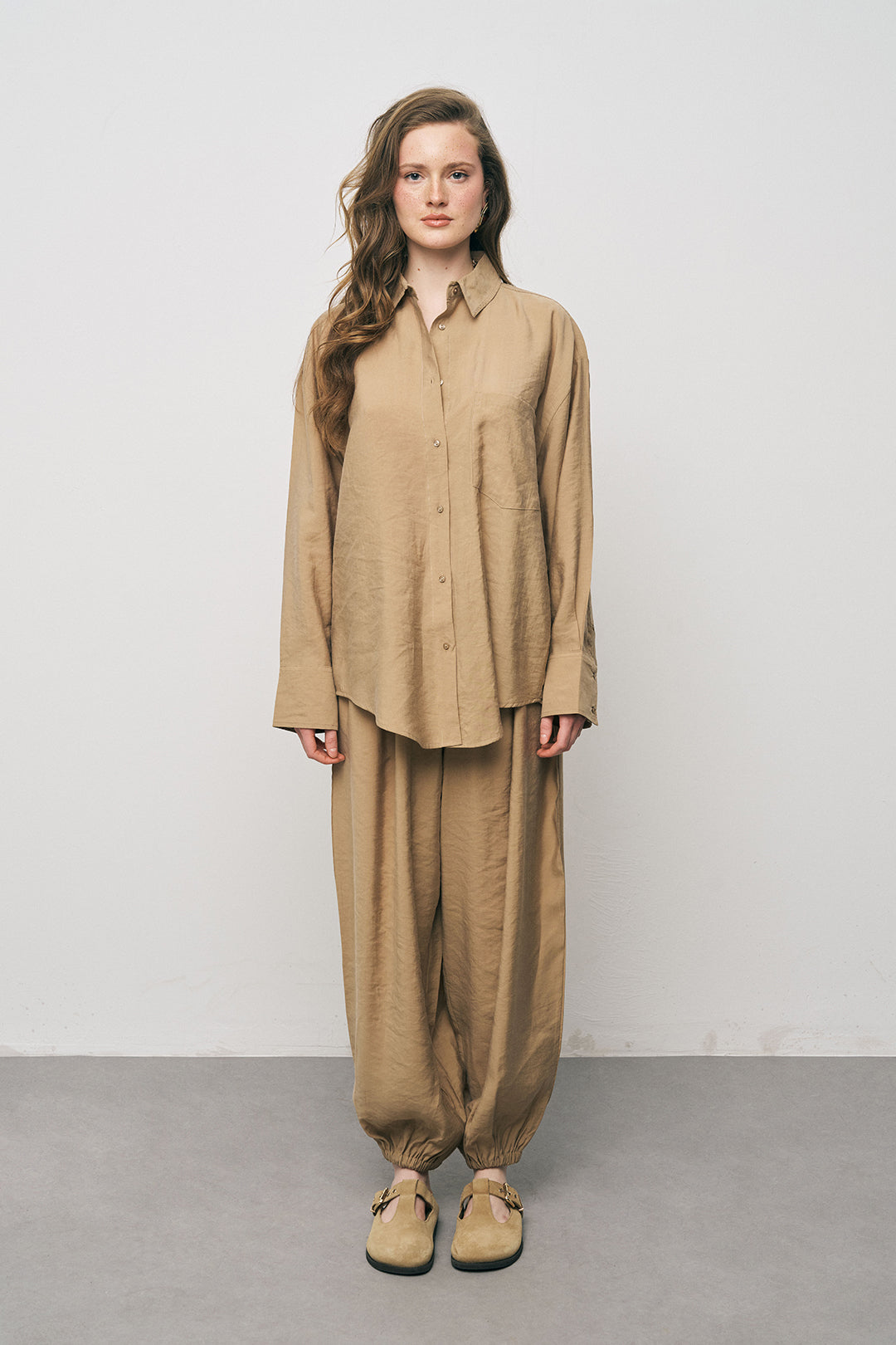 Orfeonegro Cep Detaylı Karamel Basic Gömlek