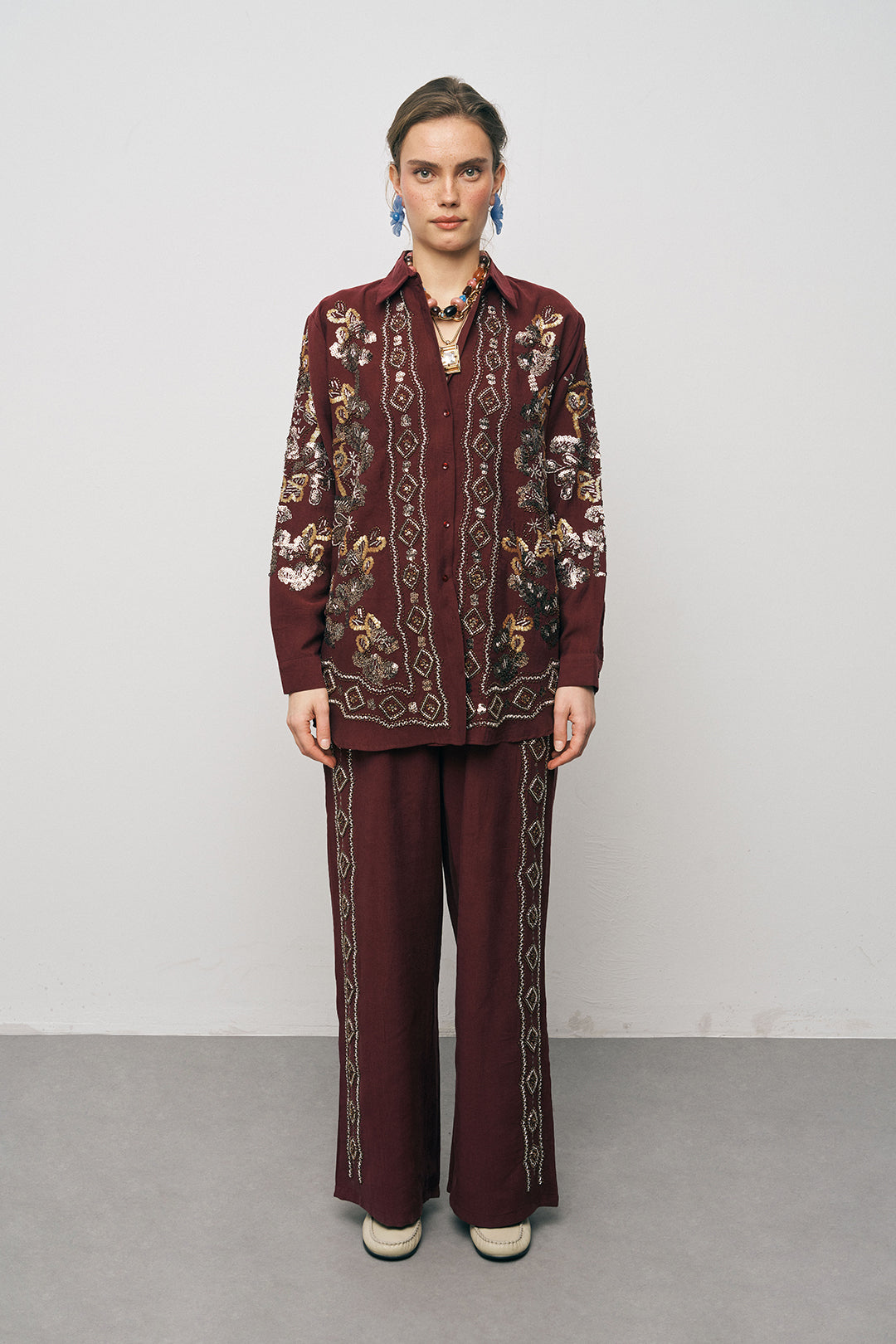 Orfeonegro Bordo Pul ve Boncuk İşlemeli Oversize Gömlek