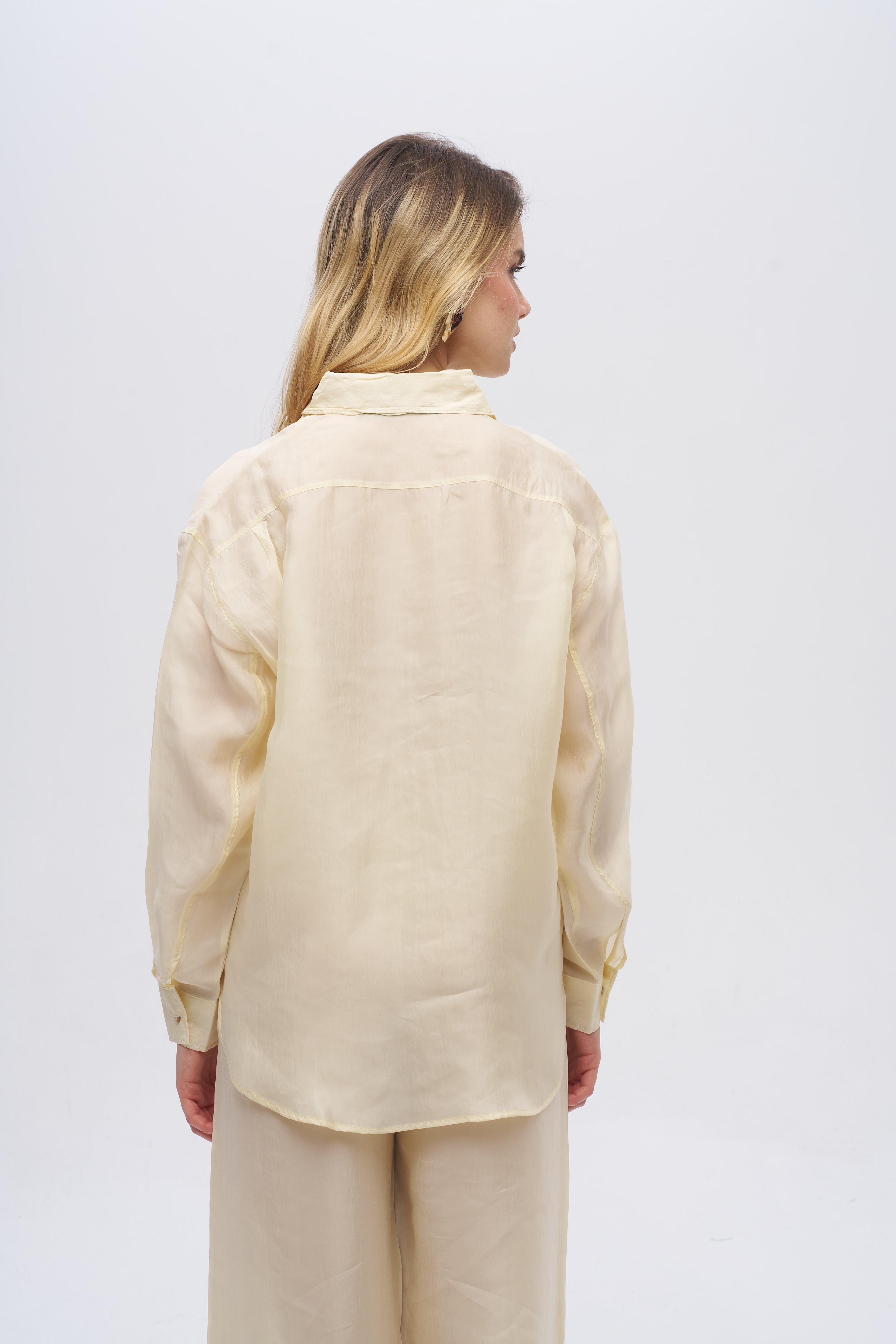 Klasik Yaka Önden Düğmeli Dökümlü Gömlek Sarı