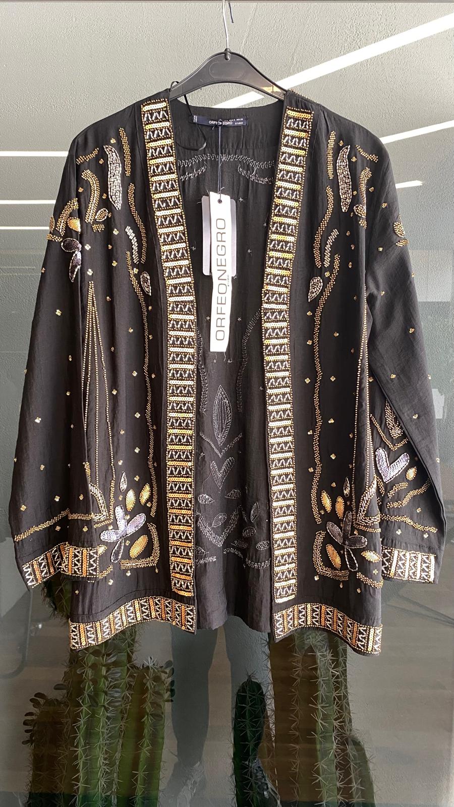 Boncuk ve Pul İşlemeli Siyah Tencel Kimono