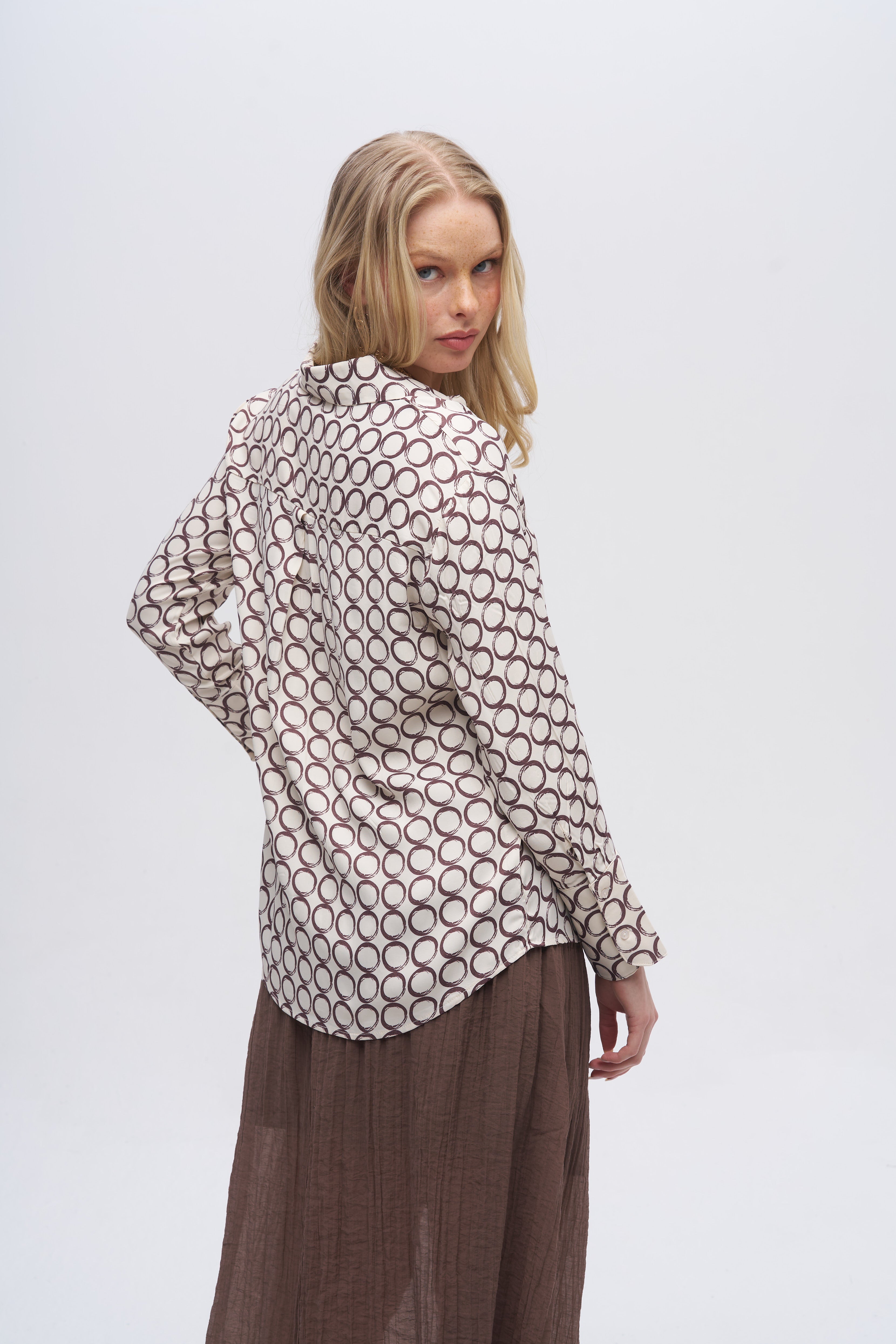 Halka Desenli Gömlek