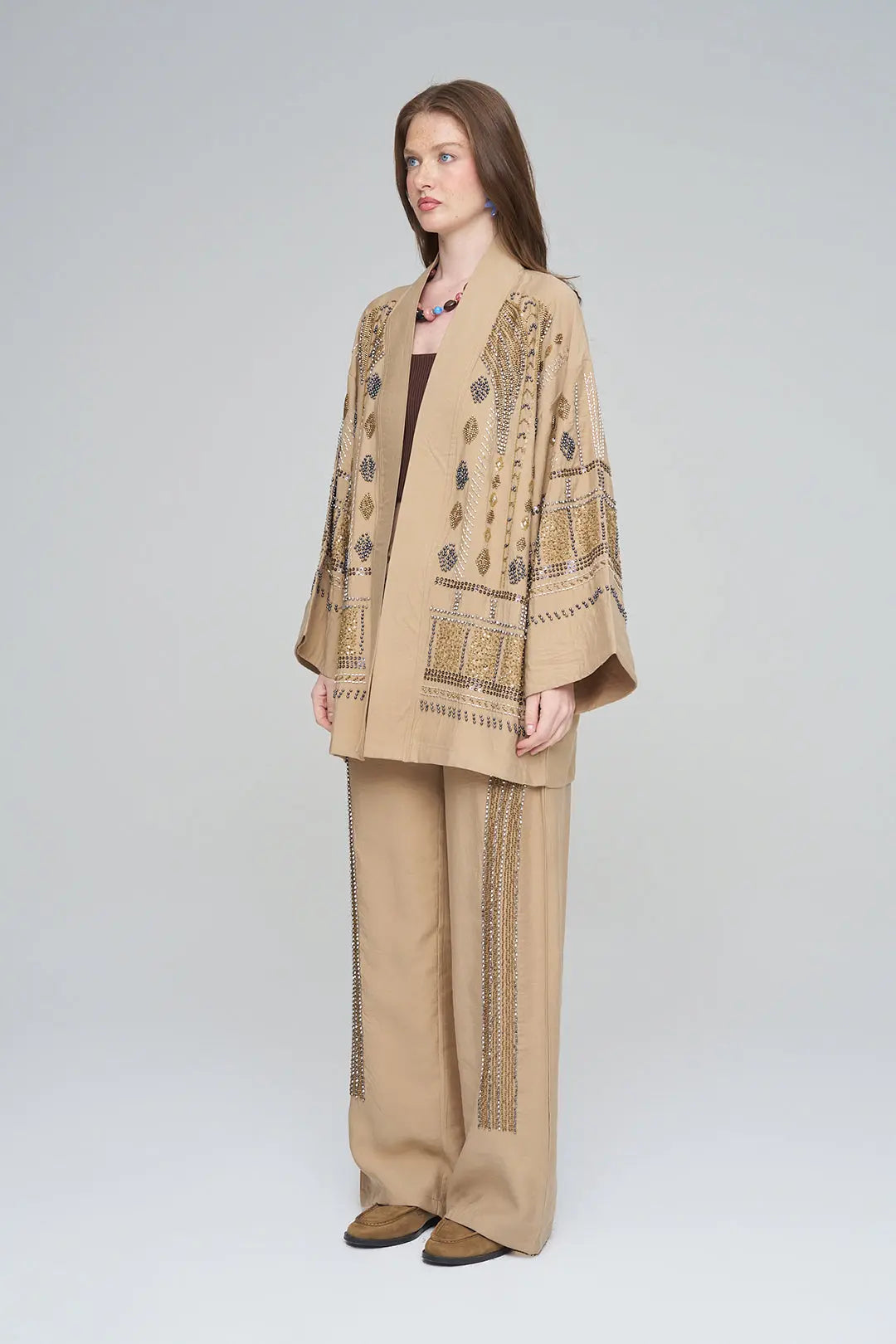Yoğun Boncuk İşlemeli Oversize Tencel Kimono Karamel ORFEONEGRO