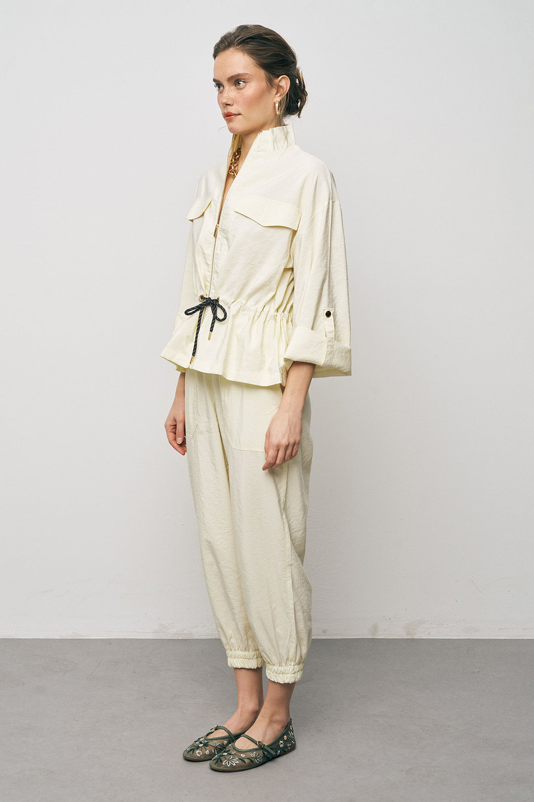 Orfeonegro Beli Büzgülü ve Bağlama Detaylı Sarı Fermuarlı Ceket