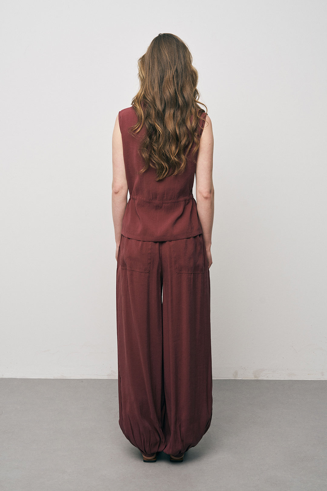 Dik Yakalı Rahat Kesim Bordo Yelek