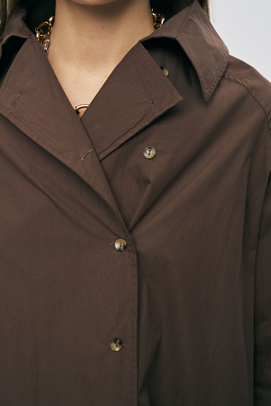 Orfeonegro Kruvaze Görünümlü Modern Kesim Kahverengi Gömlek