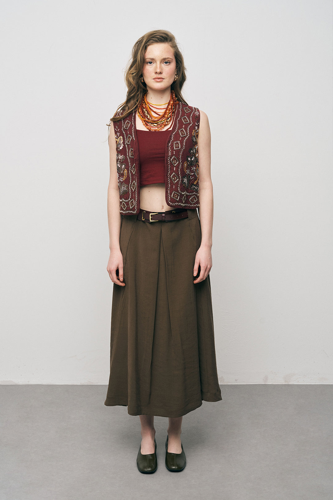 Orfeonegro Boncuk ve Nakışlı Kısa Bordo Yelek