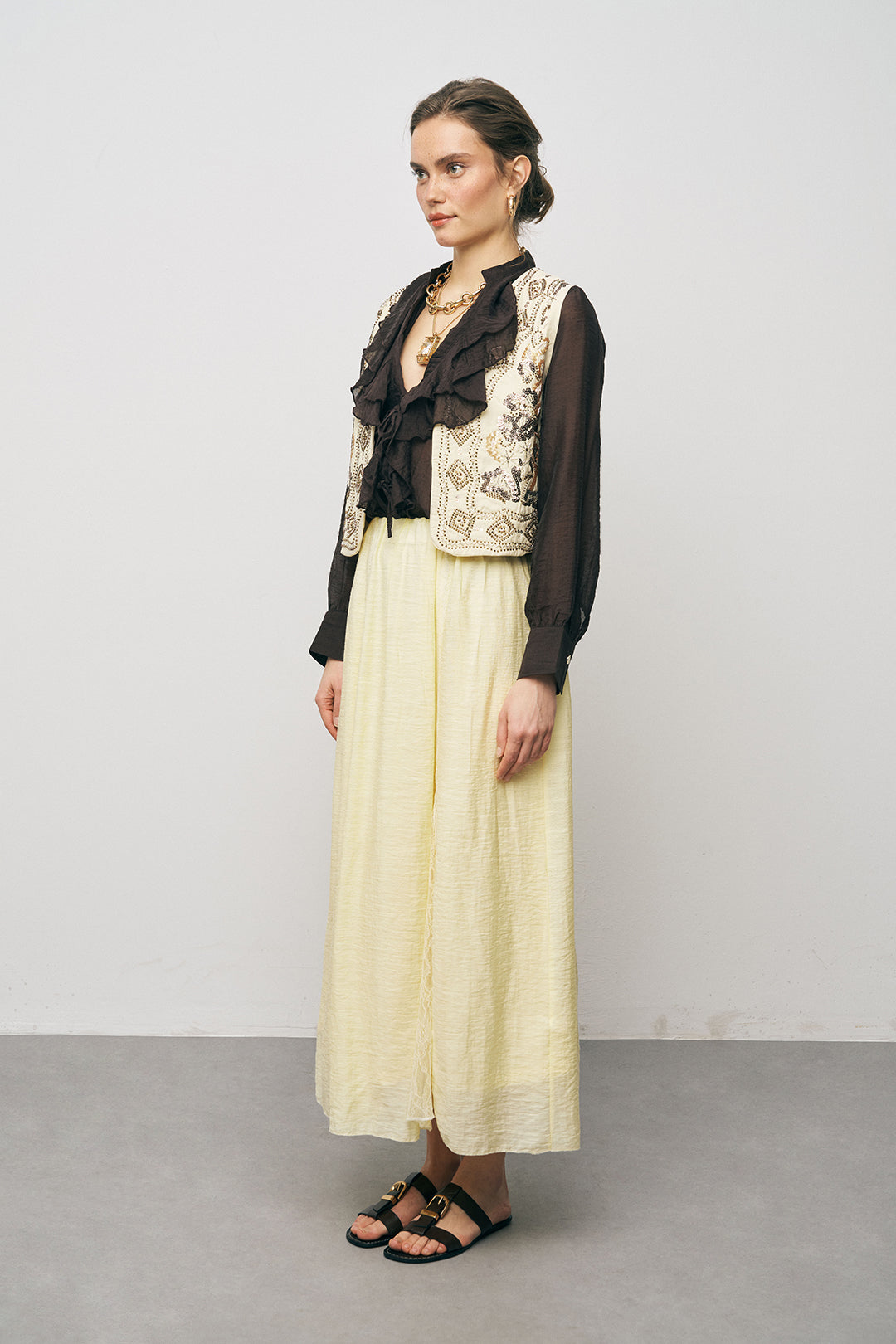 Orfeonegro Boncuk ve Nakışlı Kısa Sarı Yelek