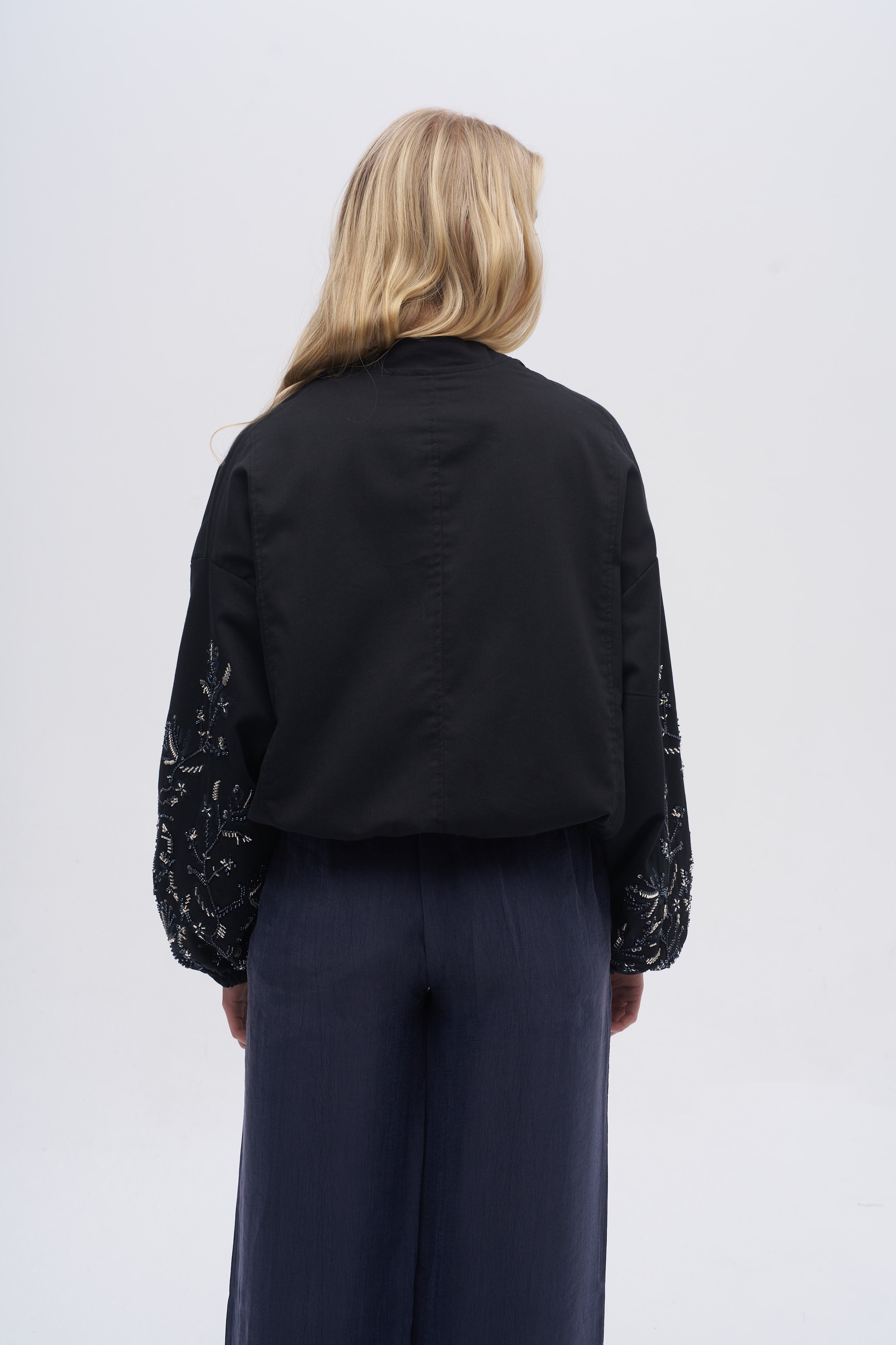 Taşlı ve Nakışlı Bomber Ceket Siyah